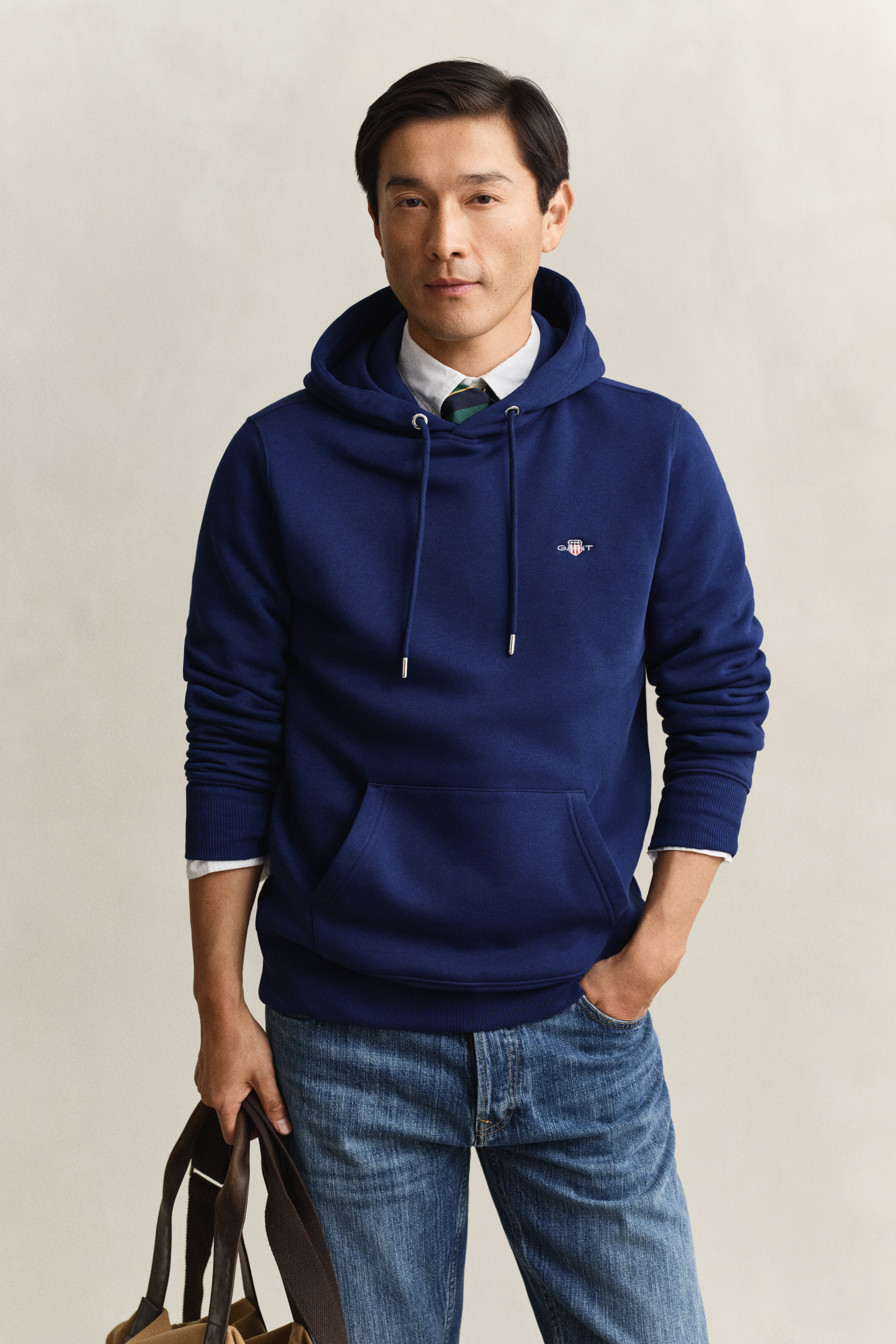 Gant Men's Navy Shield Hoodie (L) Rich
