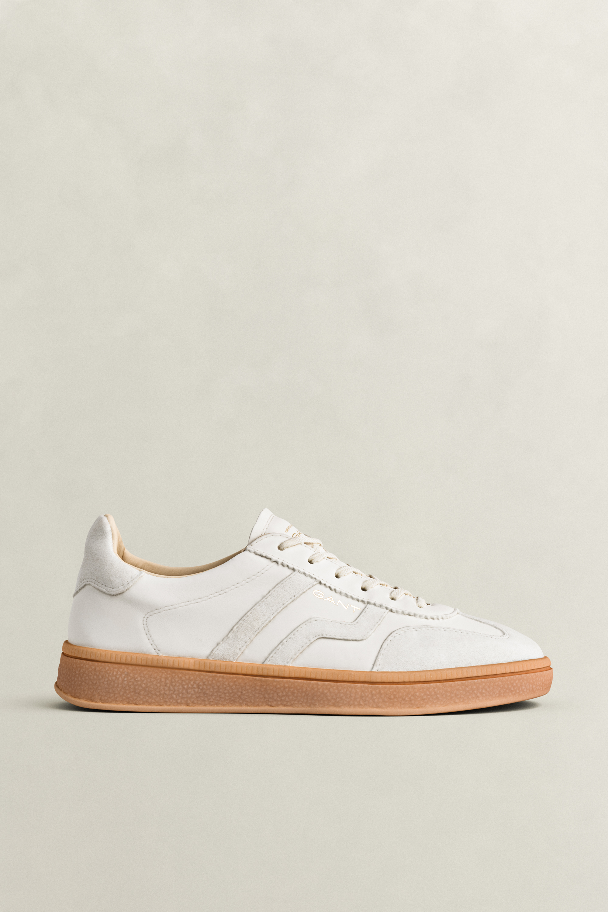 Gant Women's White Cuzima Leather Suede Sneakers (36)