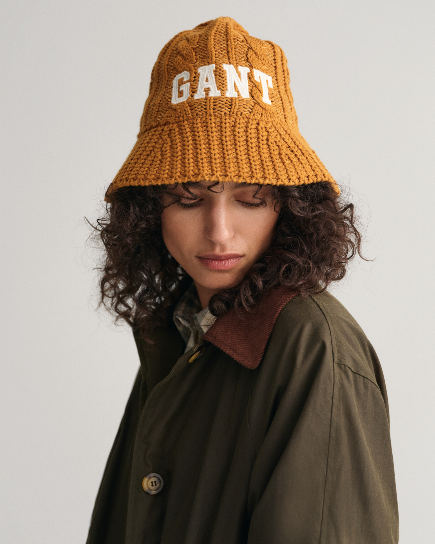 GANT Women Knitted Bell Hat ,