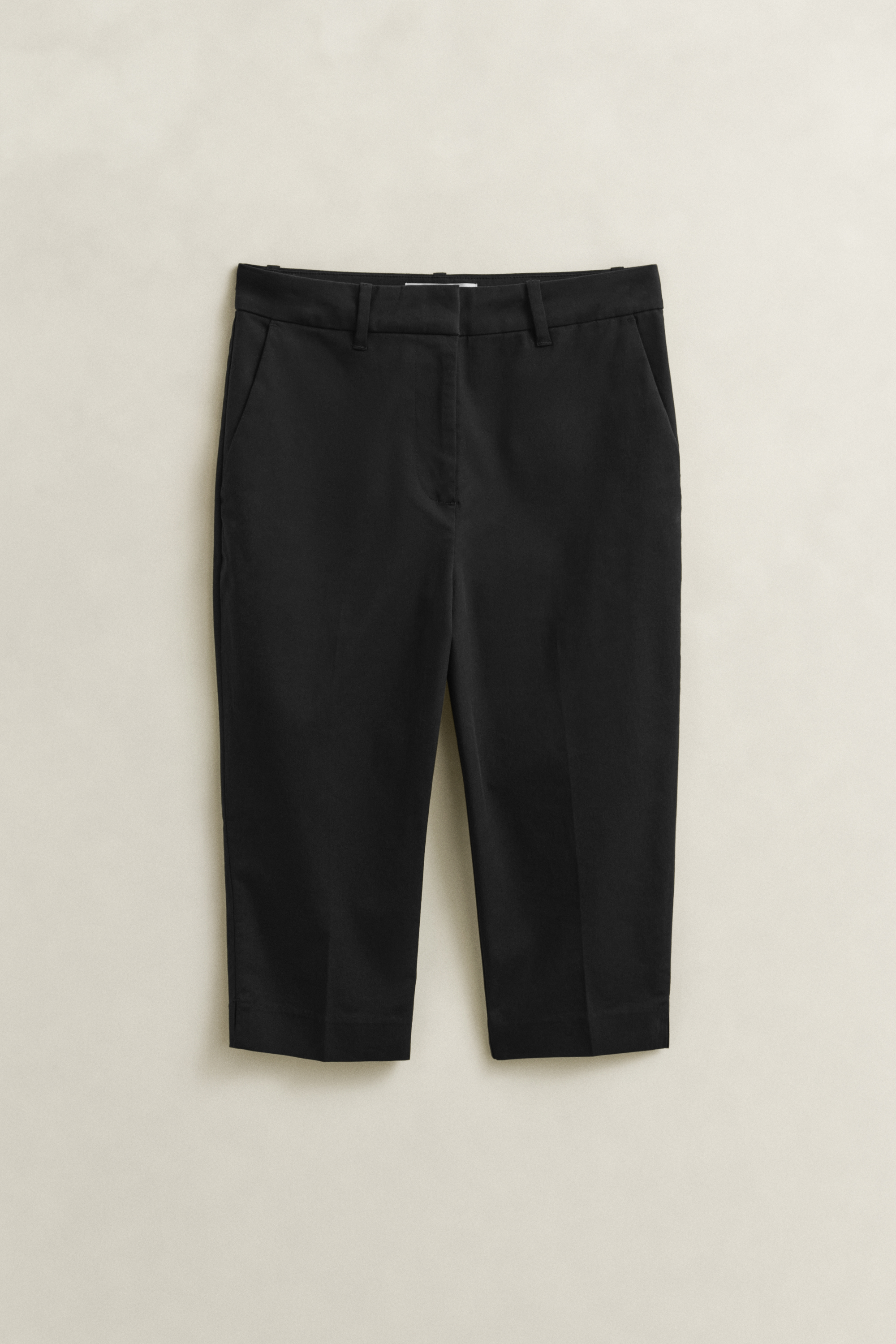 Capri Pants
