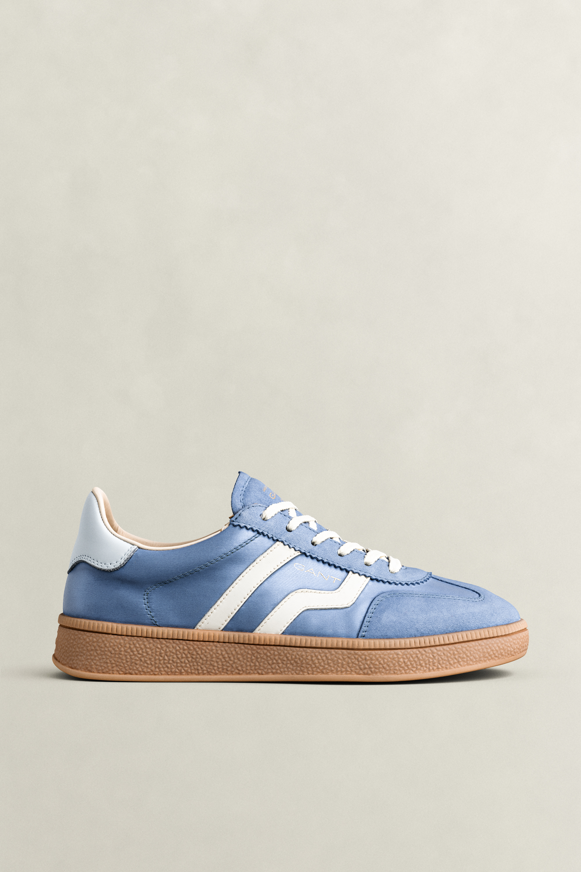 Gant Women's Light Blue Cuzima Sneakers (41) Clear Sky