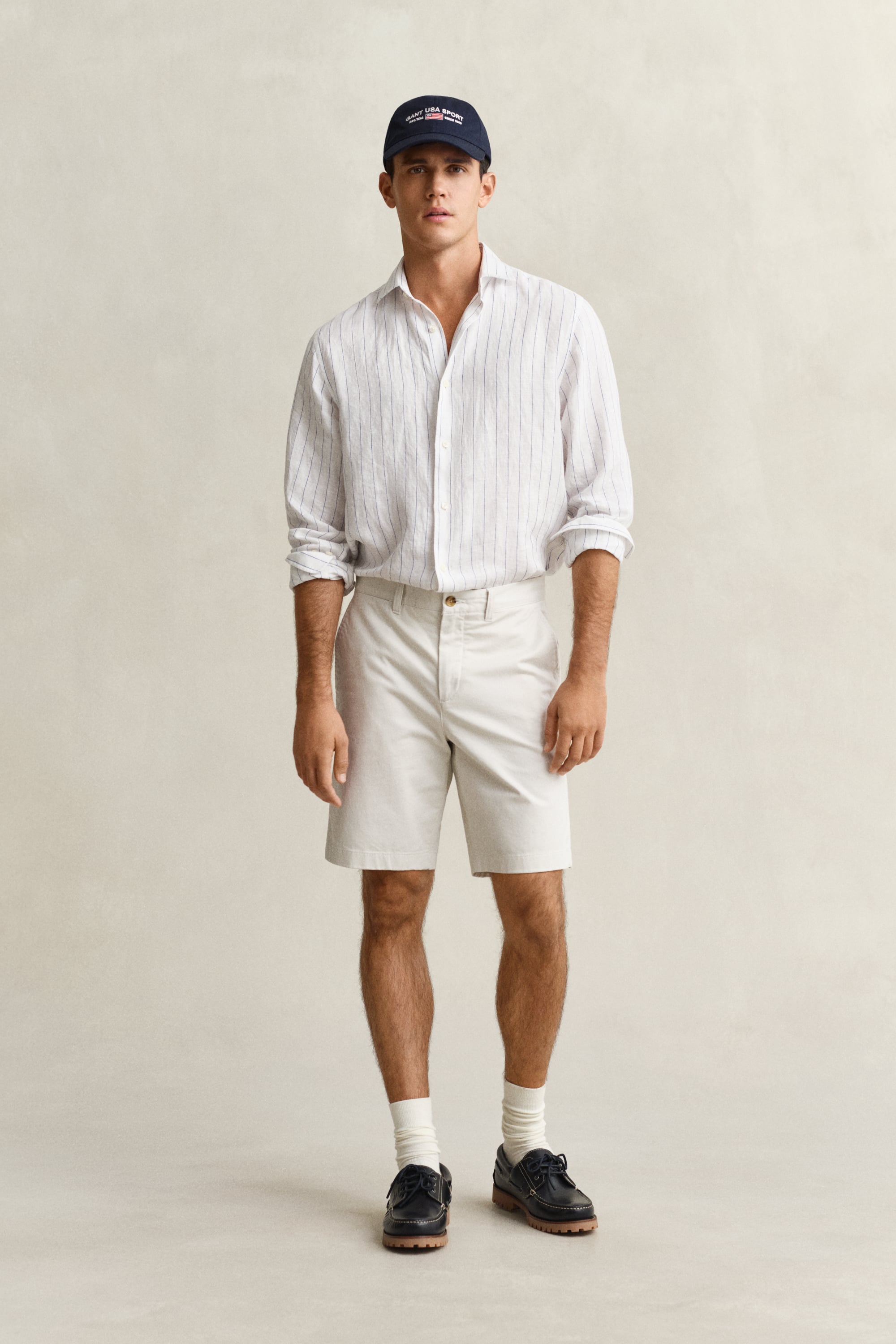 Gant Men's Sand Classic Chino Shorts (34)