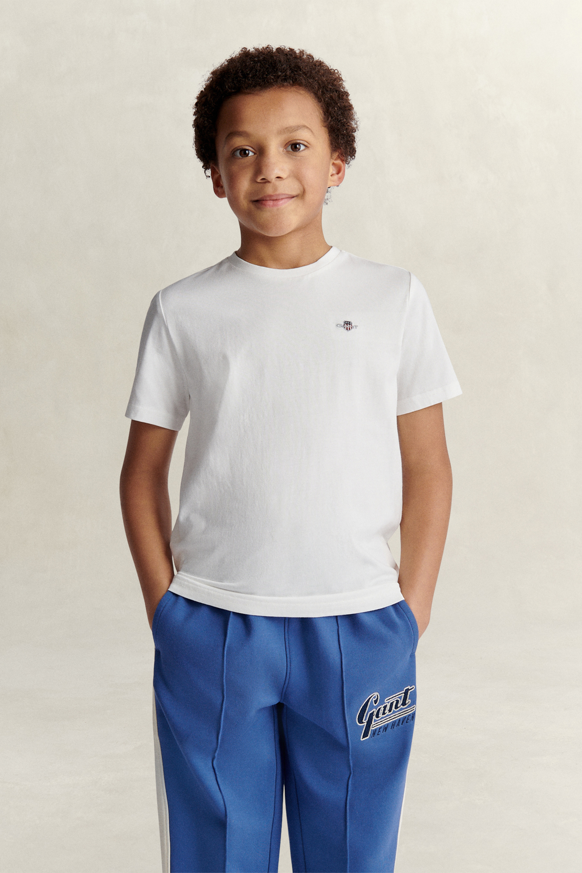 Gant Unisex White Teens Shield T-Shirt (146)