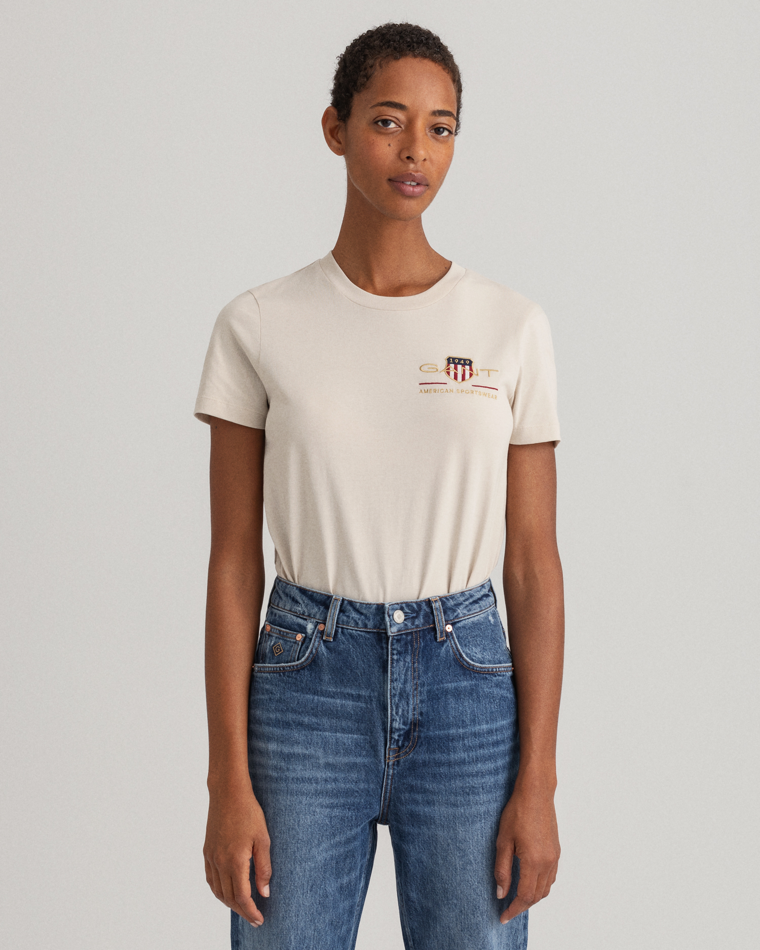 

GANT Women Archive Shield T-Shirt (XXXL) Beige