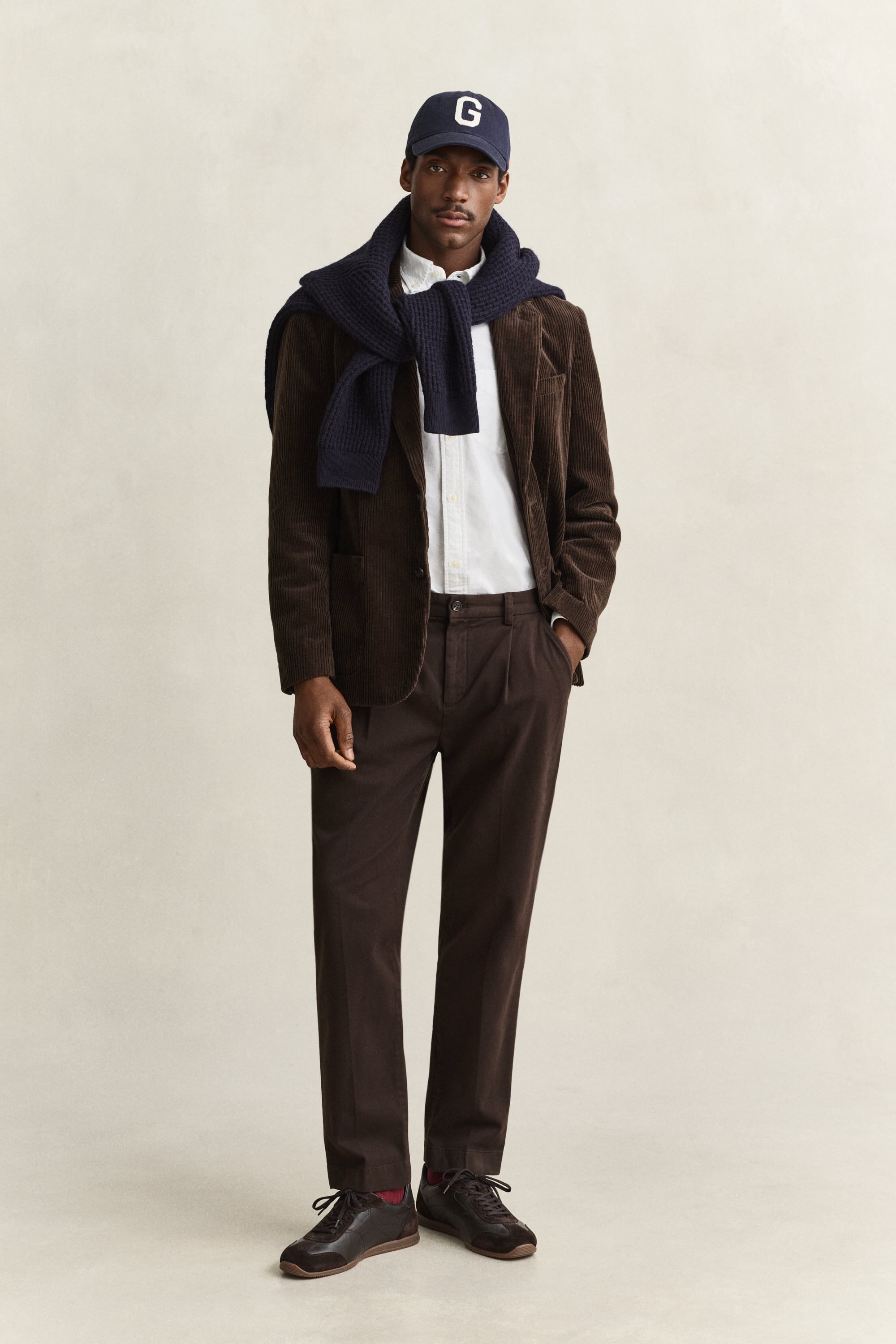 Tapered Chinos DARK