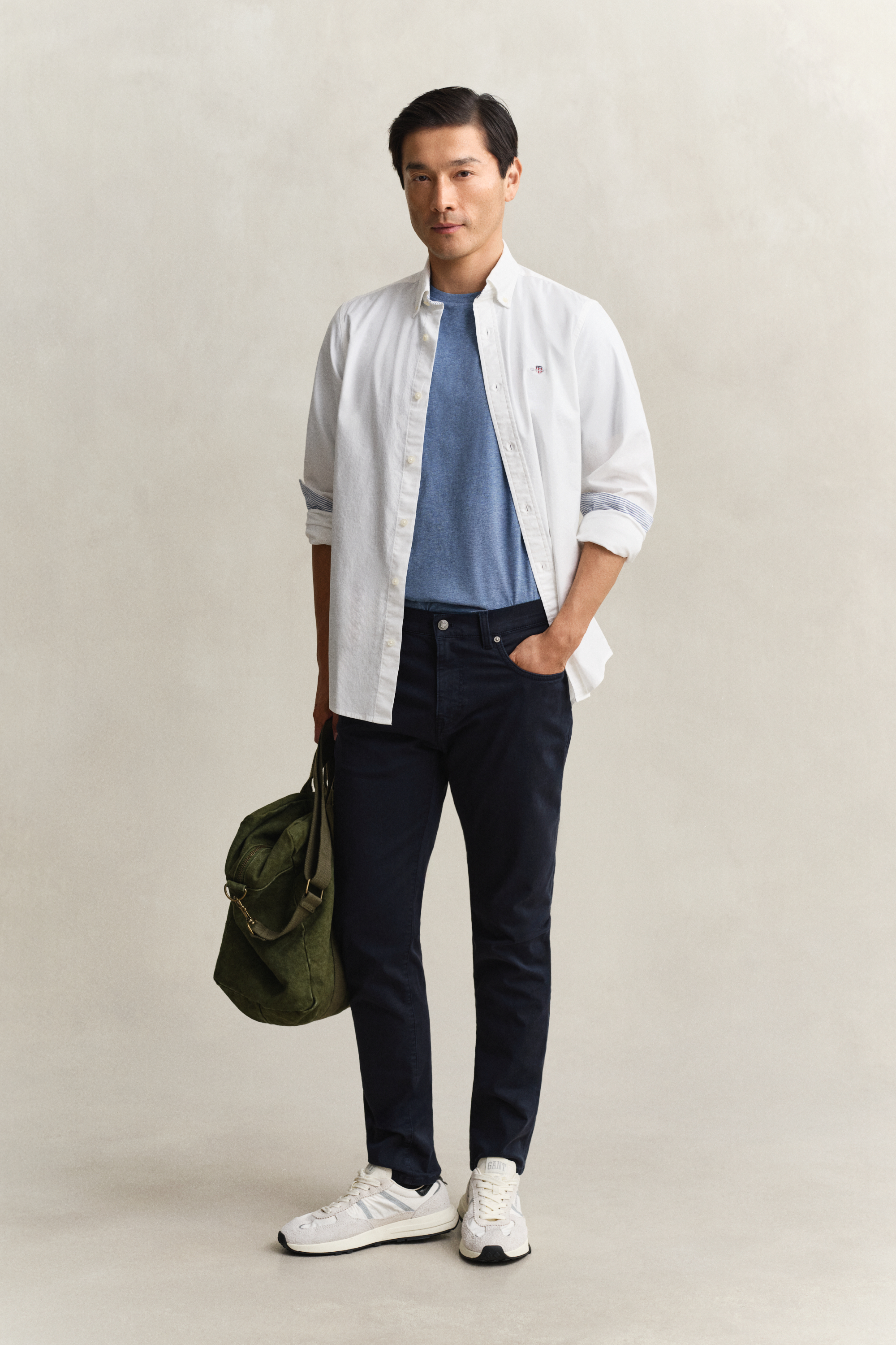 Gant Men's Navy Slim Fit Desert Jeans (32/32) Evening Blue