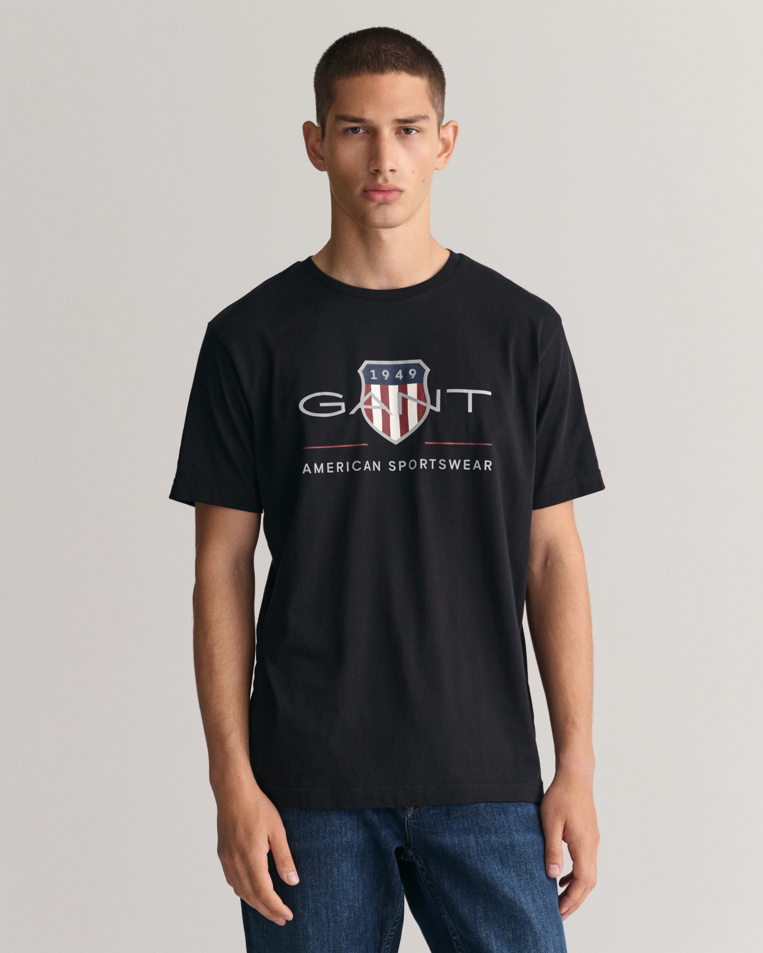 Archive Shield T-Shirt - GANT