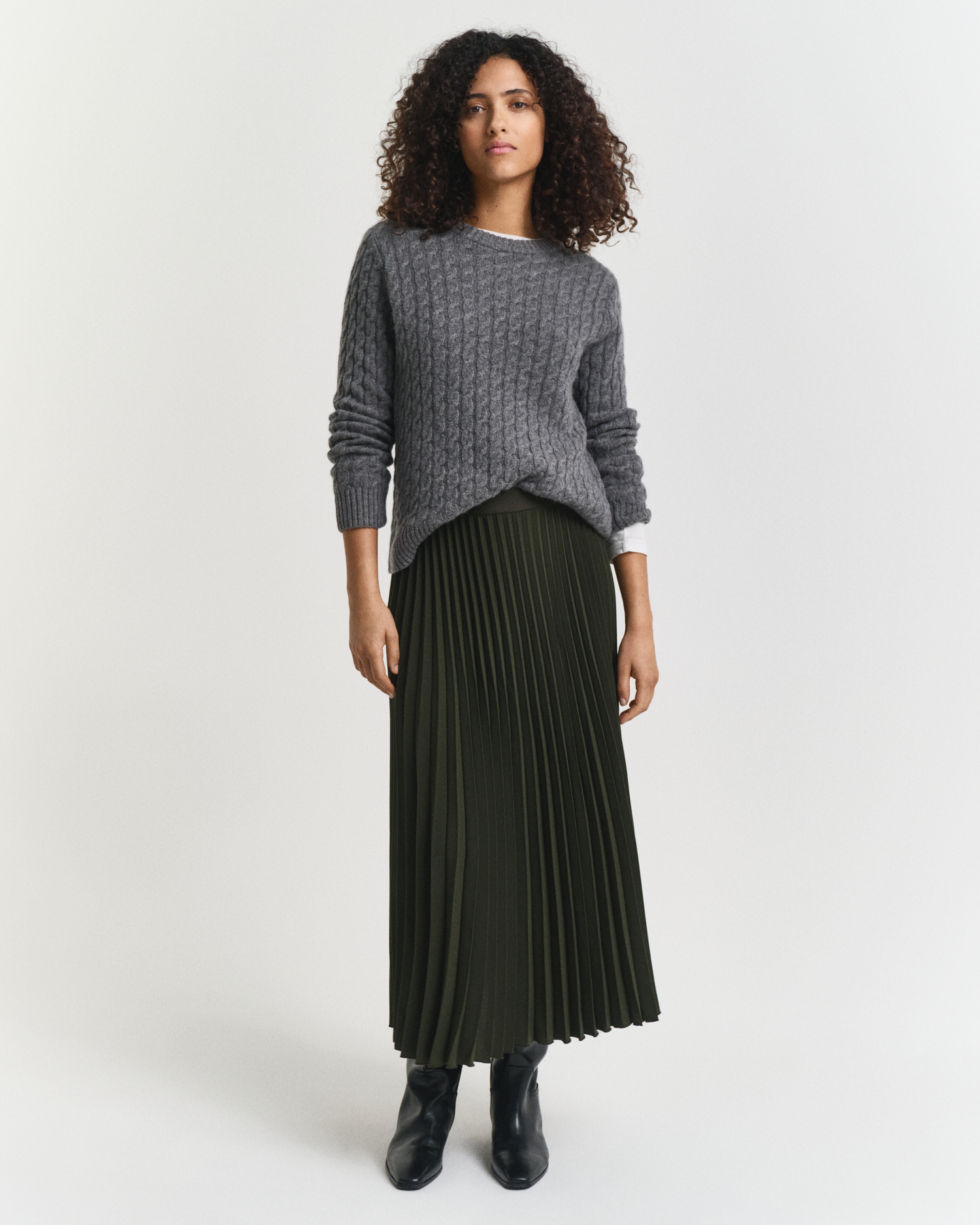 Gant Women's Dark/Green Pleated Midi Skirt (44)