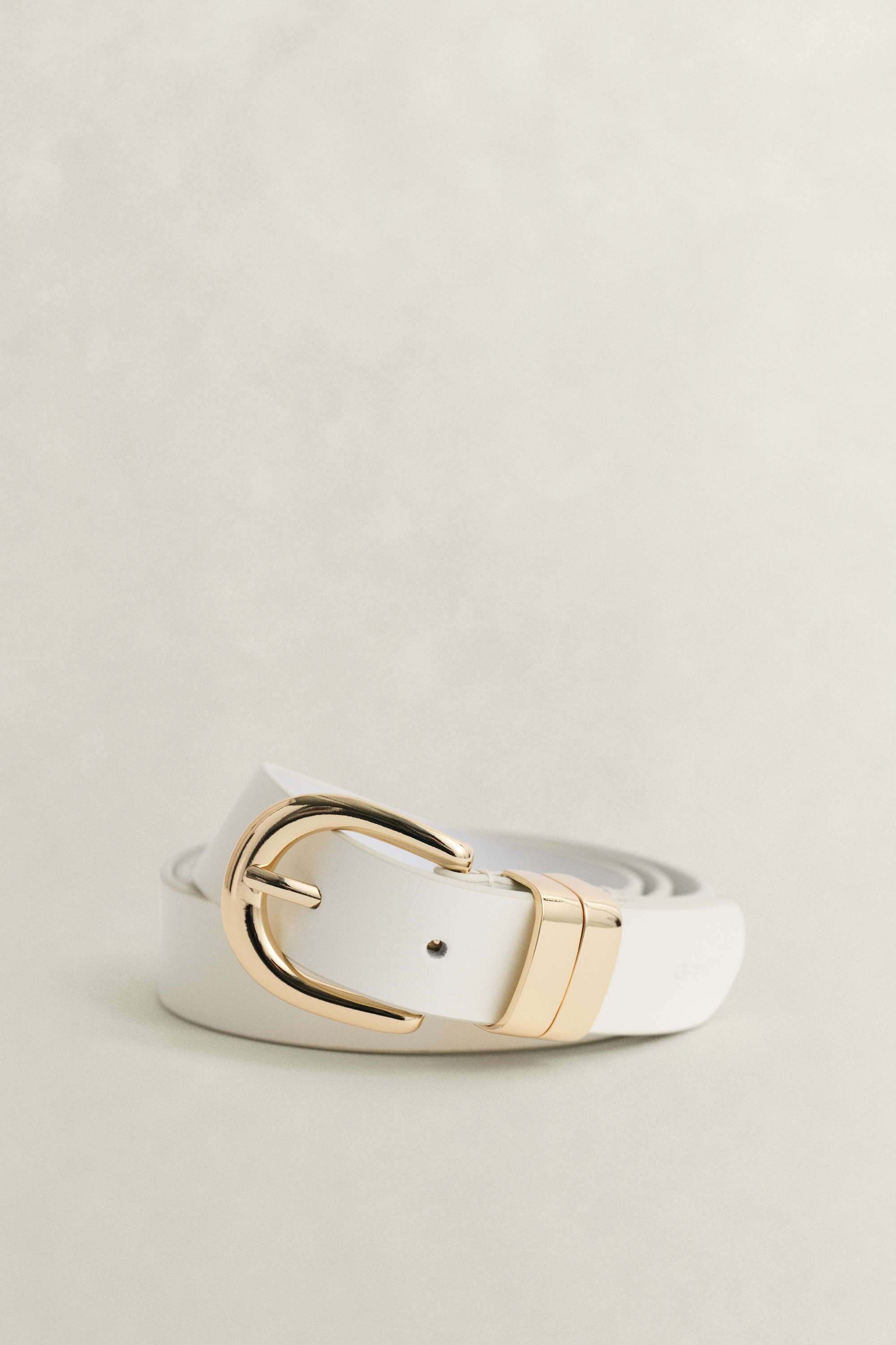 Gant Women's White Chunky Keeper Leather Belt (70/28) Cream