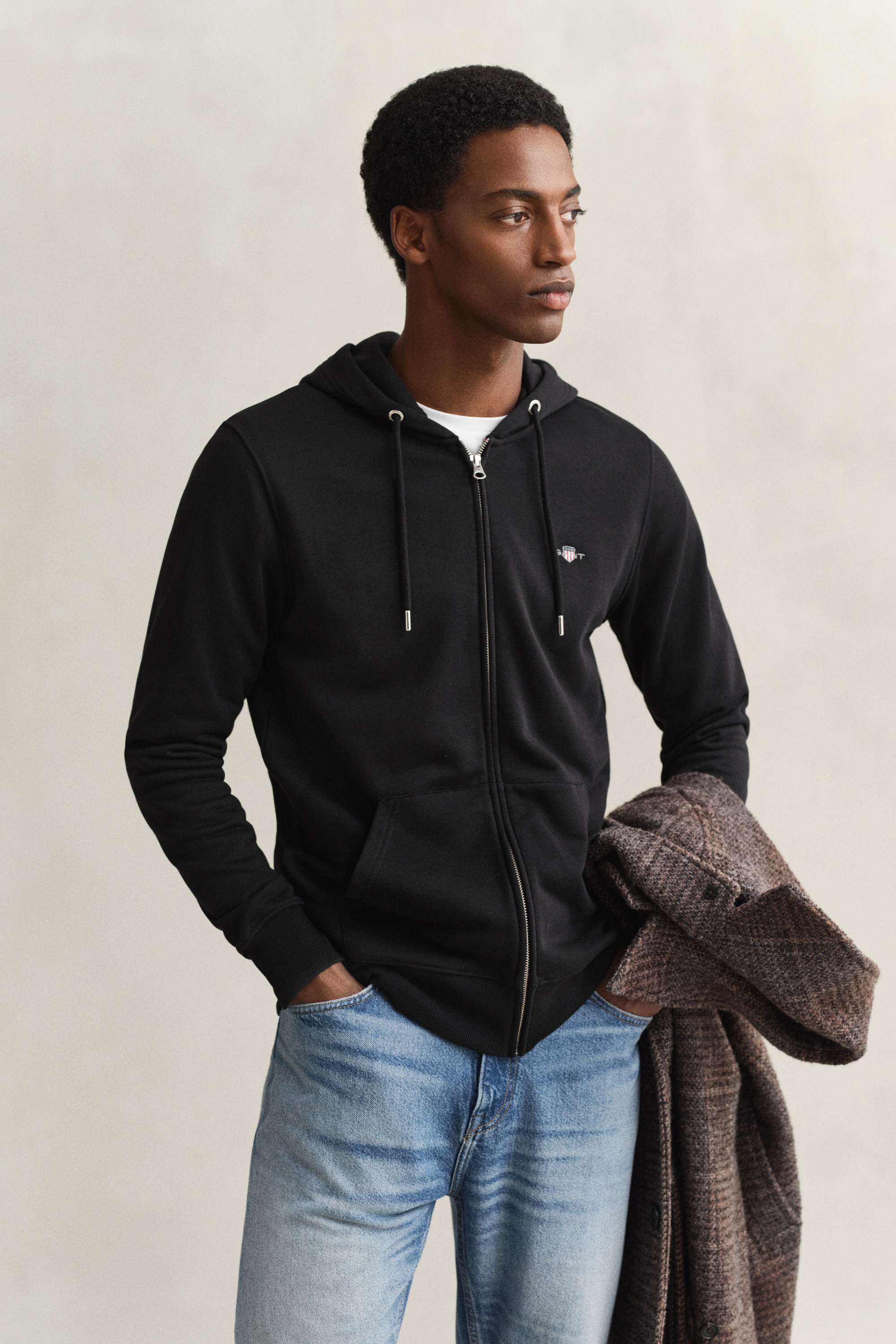 Gant Men's Black Shield Zip Hoodie (Xxl)