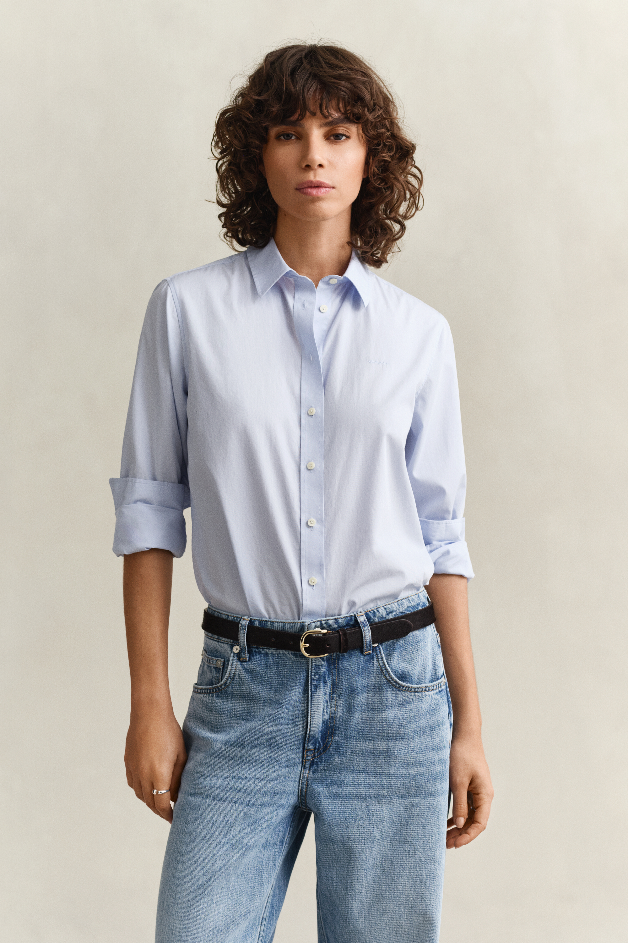 Gant Women's Light Blue Regular Fit Classic Poplin Shirt (42)