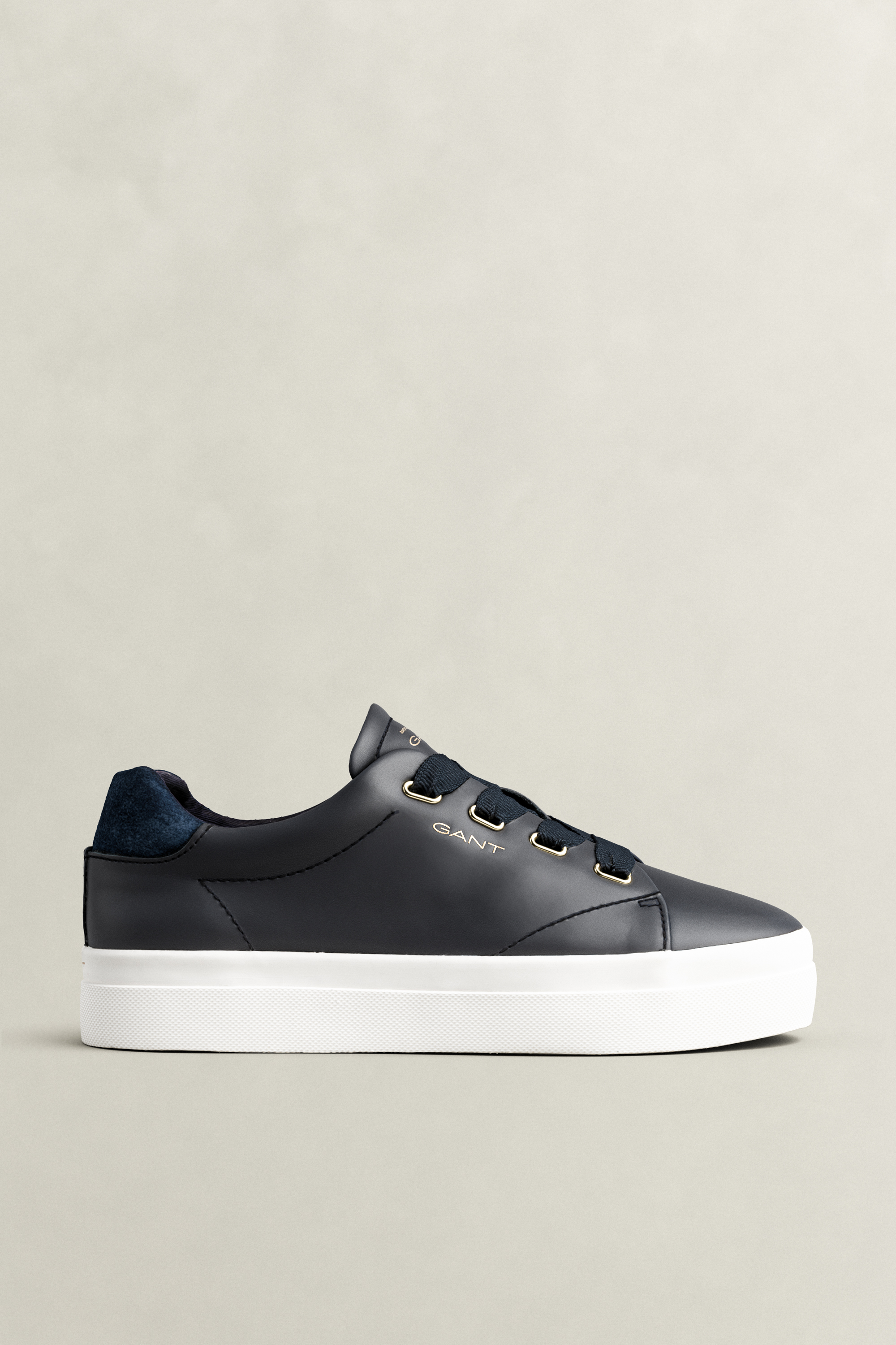 Gant Women's Navy Avona Leather Sneakers (41) Marine