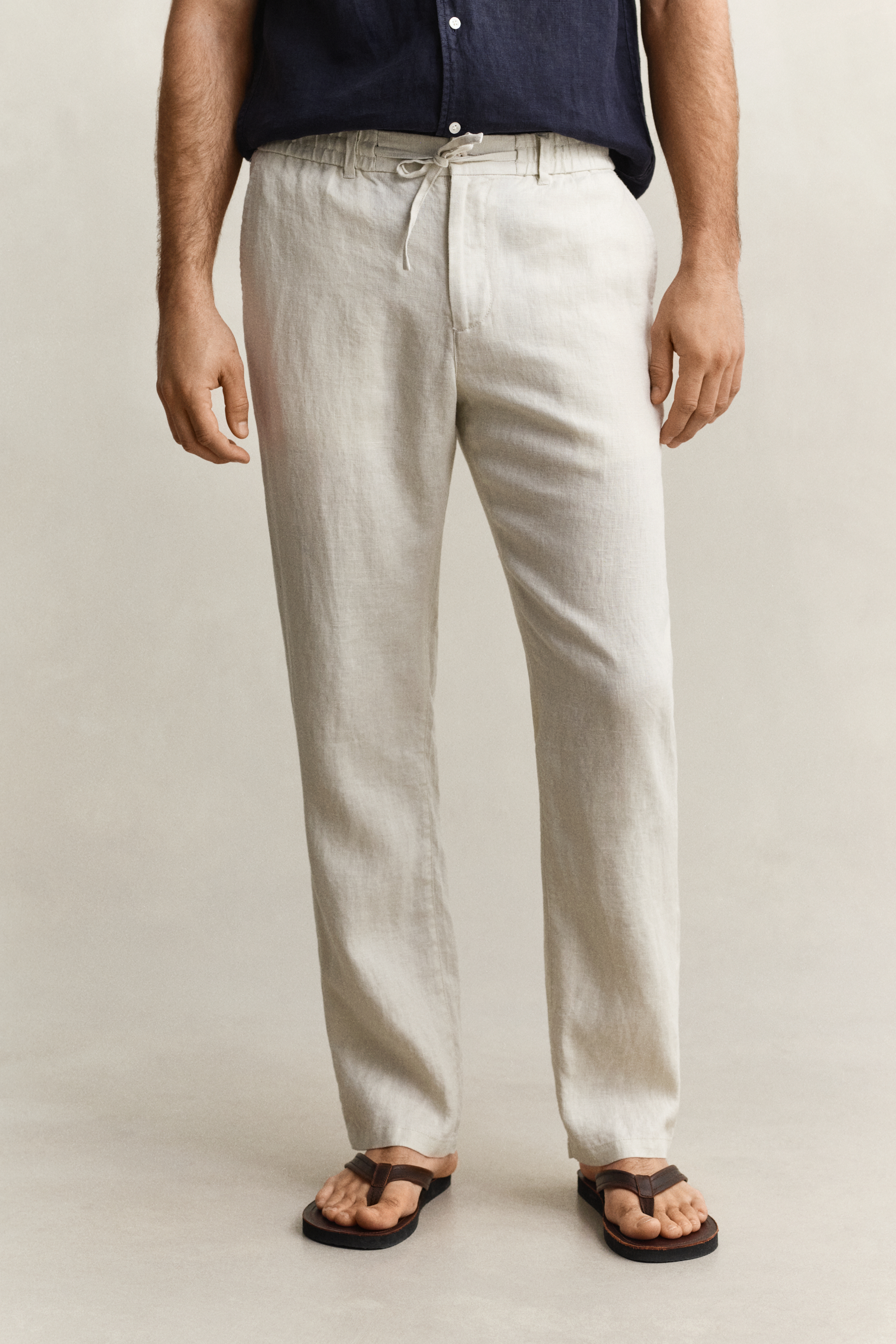 Gant Men's Sand Linen Pants (L)