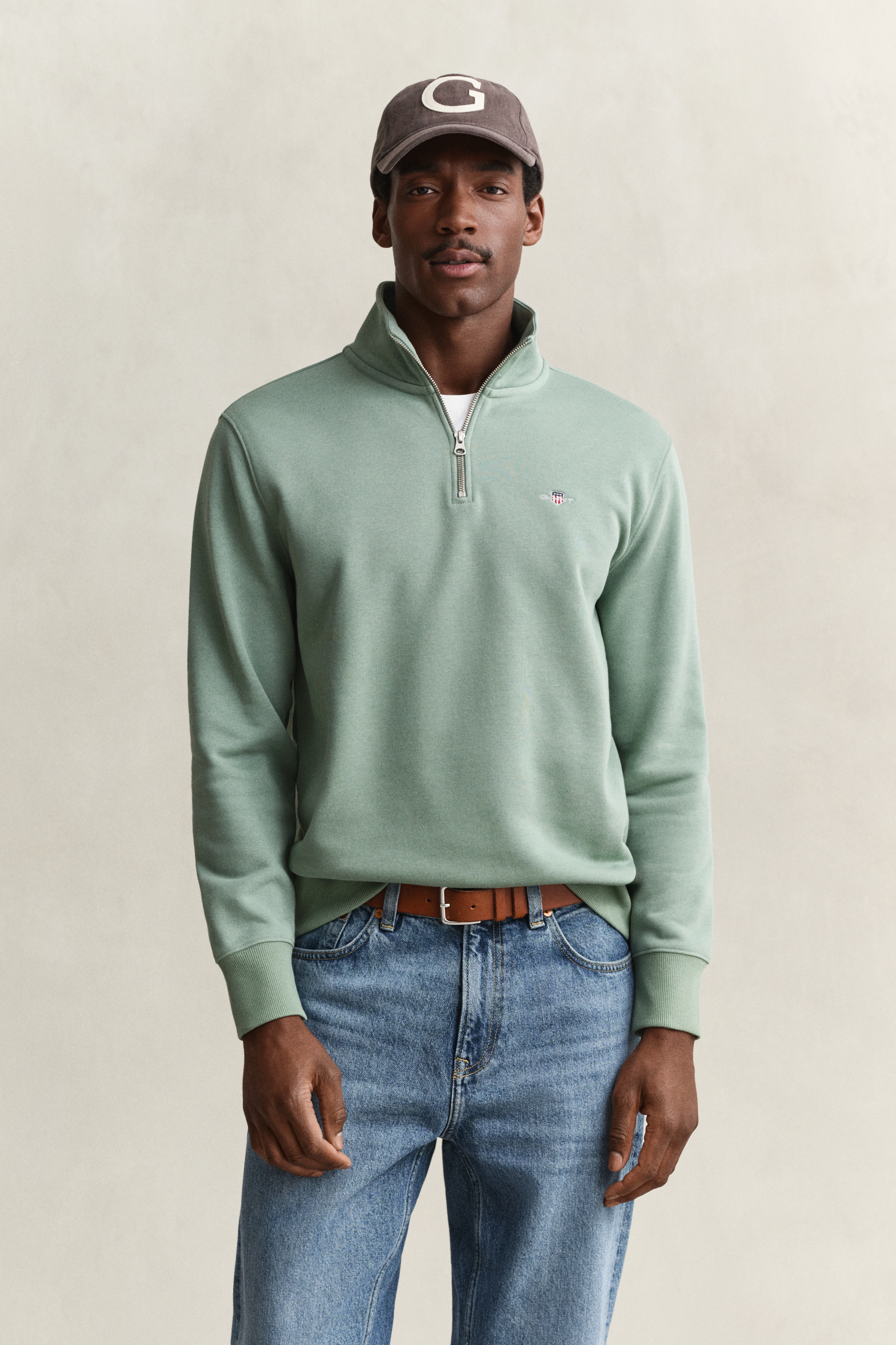 Gant Men's Surplus Mint Shield Half-Zip Sweatshirt (Xxl)