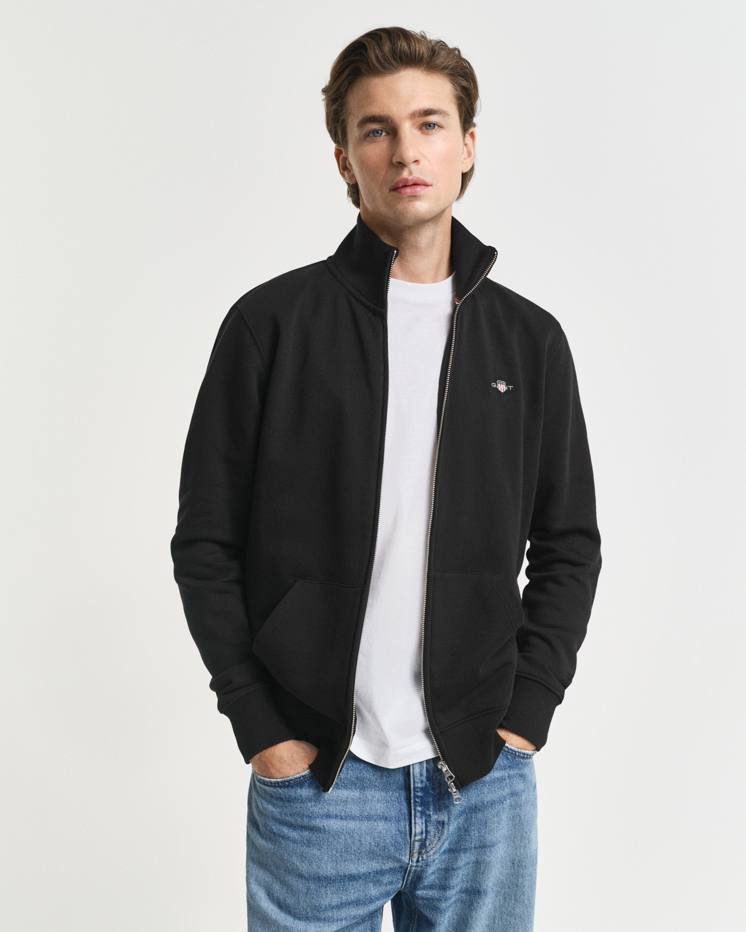 Gant Men's Black Shield Zip Sweatshirt ) 4XL