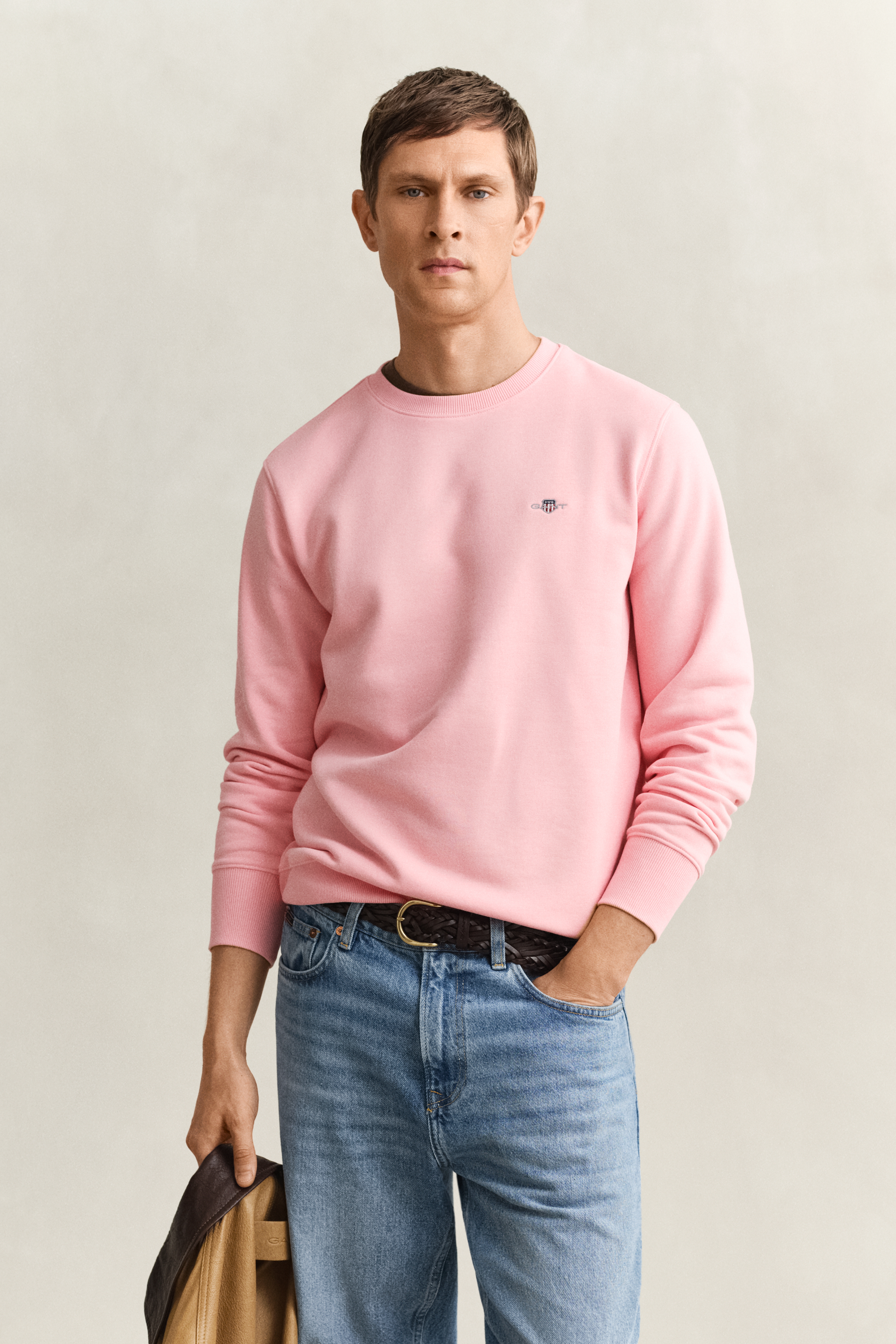 Gant Men's Bubbelgum Pink Shield Crew Neck Sweatshirt (Xxxl)