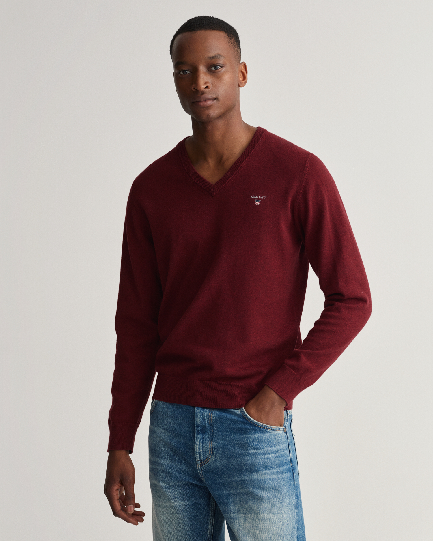 Mens V-Neck Jumpers | GANT | UK
