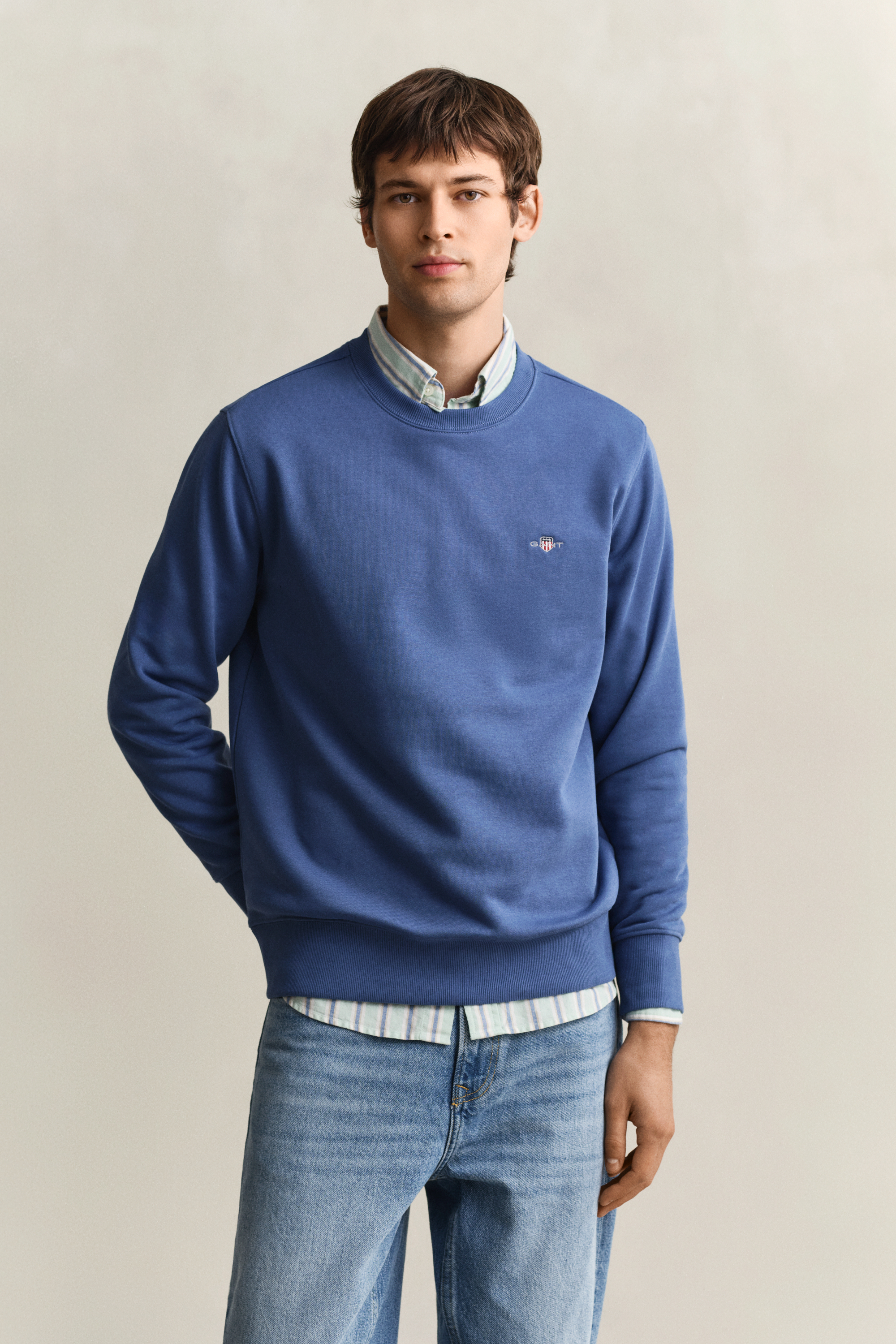 Gant Men's Vintage Blue Shield Crew Neck Sweatshirt (Xxxl)