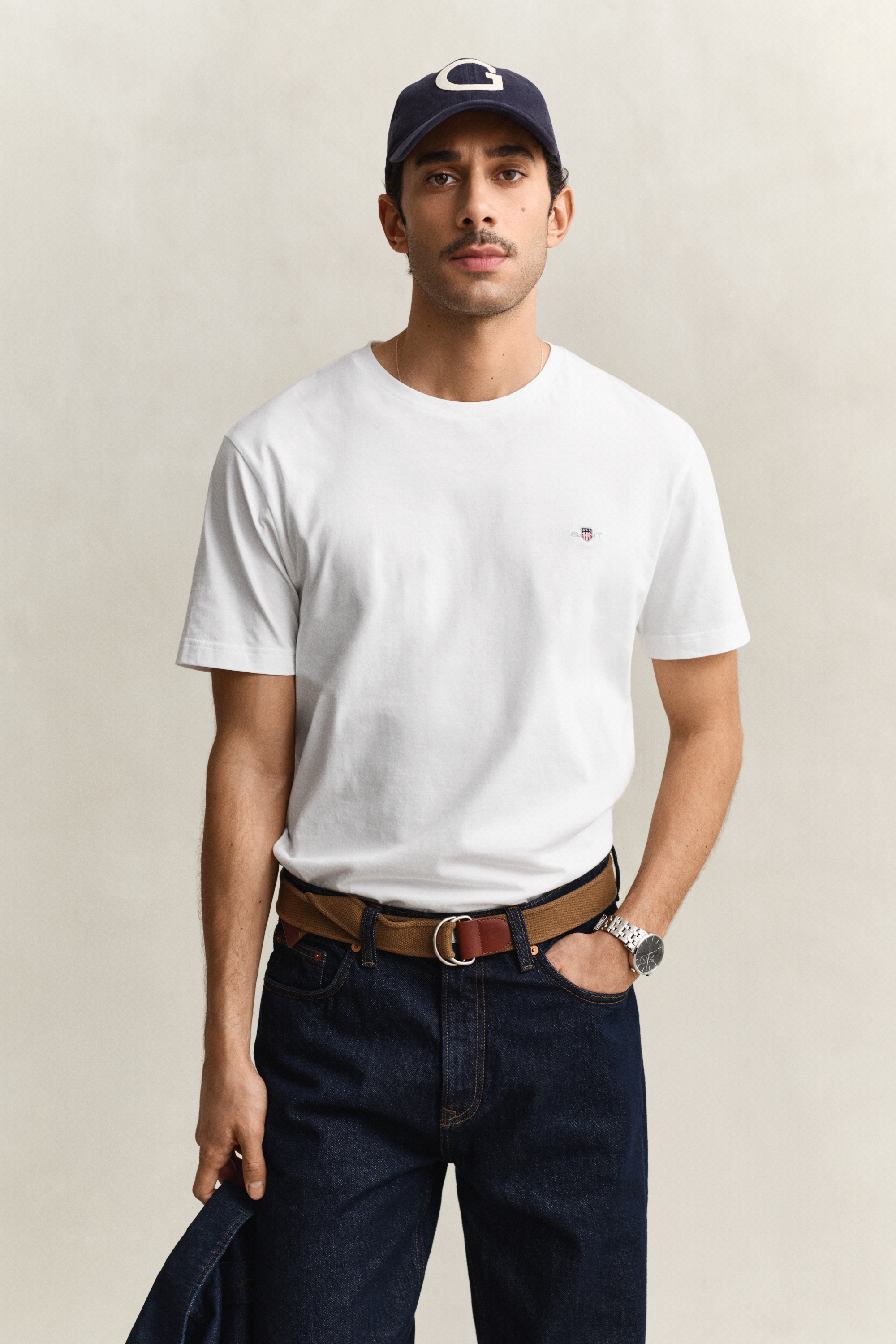 Gant Men's White Regular Fit Shield T-Shirt (Xxxl)