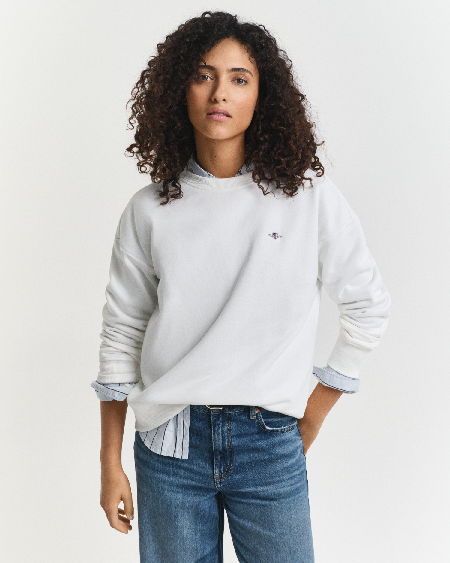 Gant Women's Shield Crew Neck Sweatshirt (Xxl)
