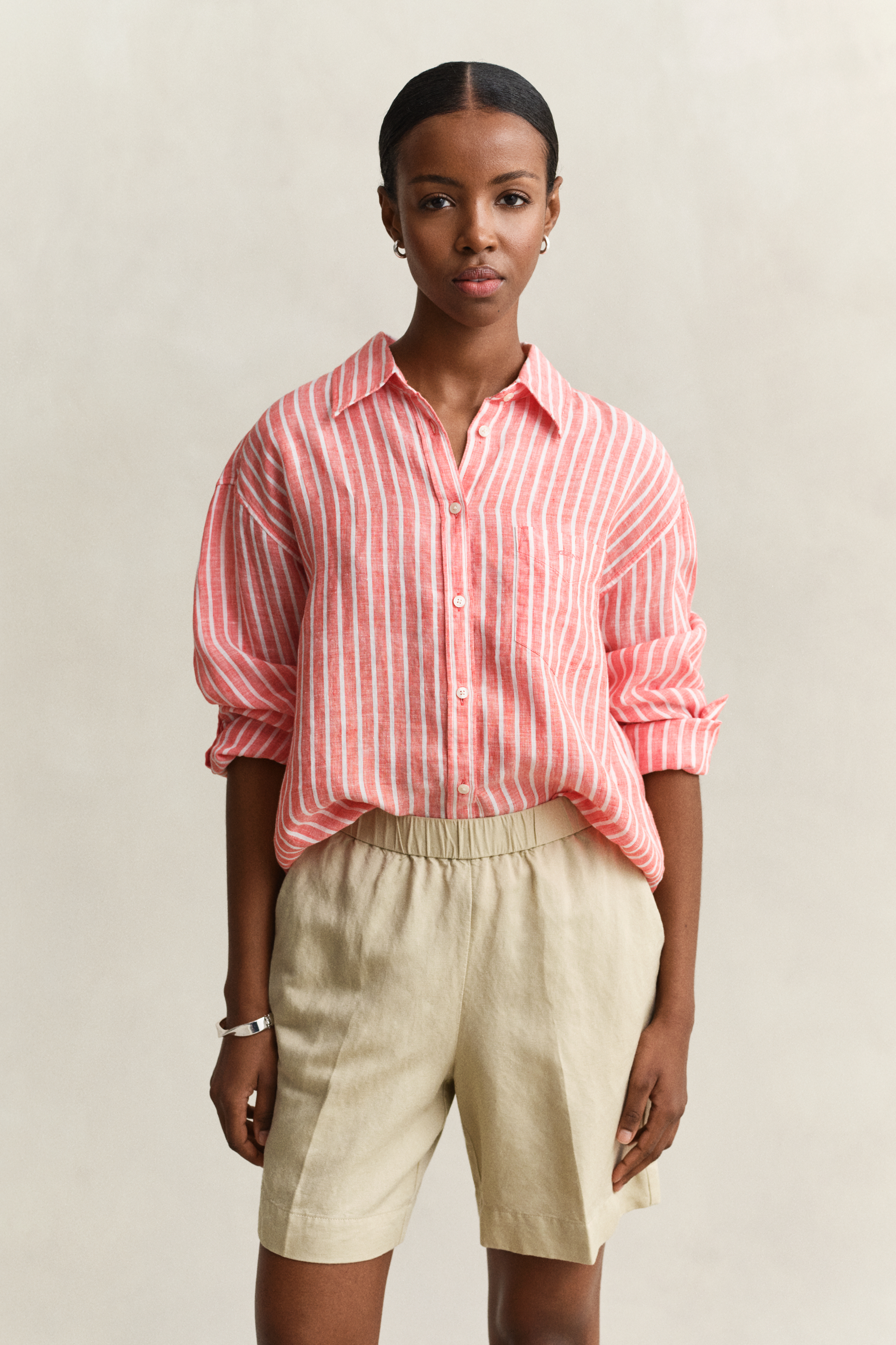 Gant Women's Perfect Red Relaxed Fit Striped Linen Shirt (34)