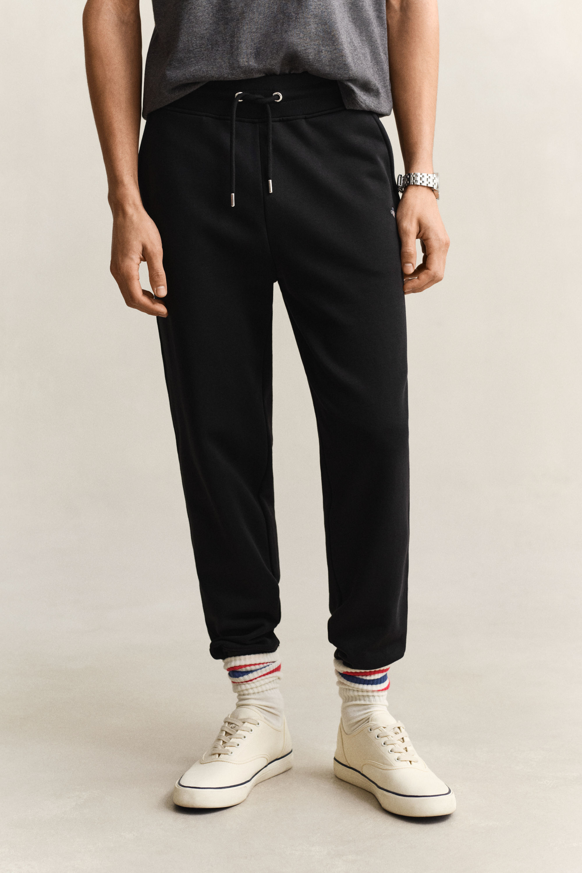 Gant Men's Black Shield Sweatpants (4Xl)