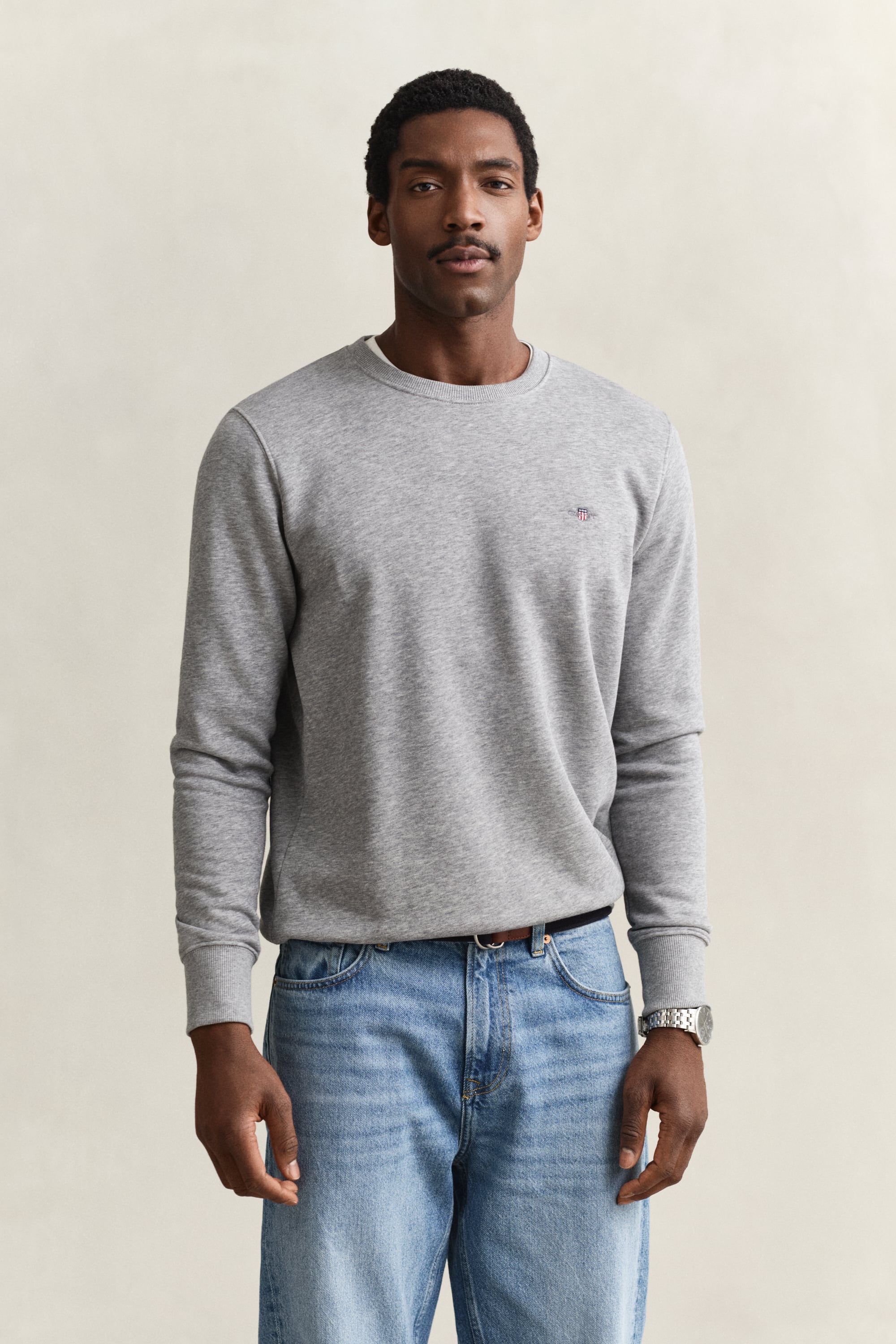Gant Men's Grey Shield Crew Neck Sweatshirt (Xxxl) Melange