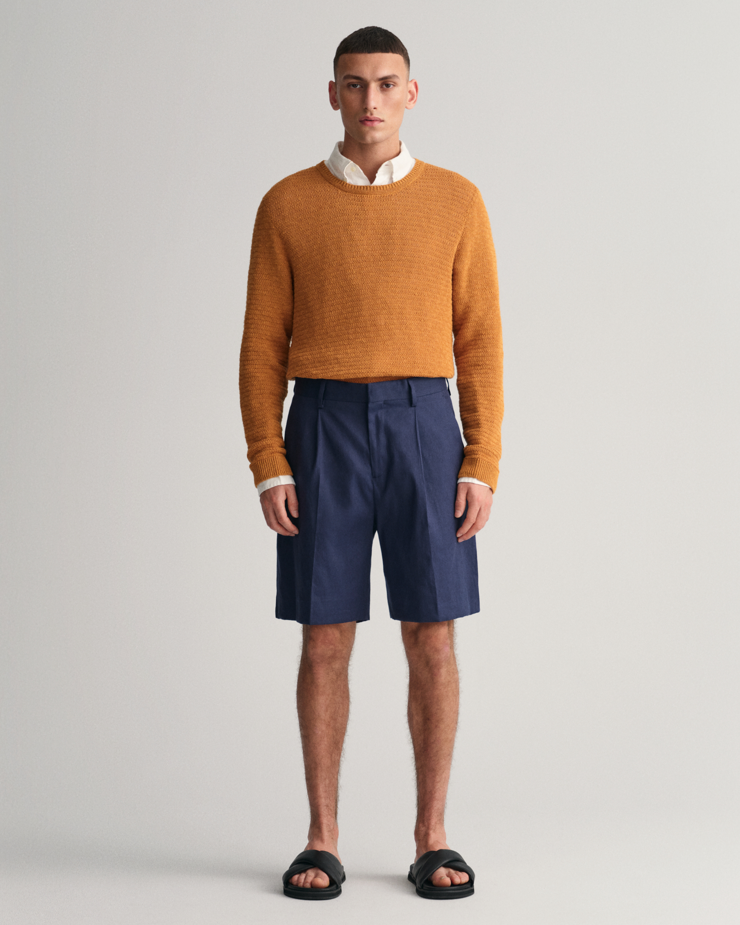 GANT Men Cotton Linen Suit Shorts (32) Blue