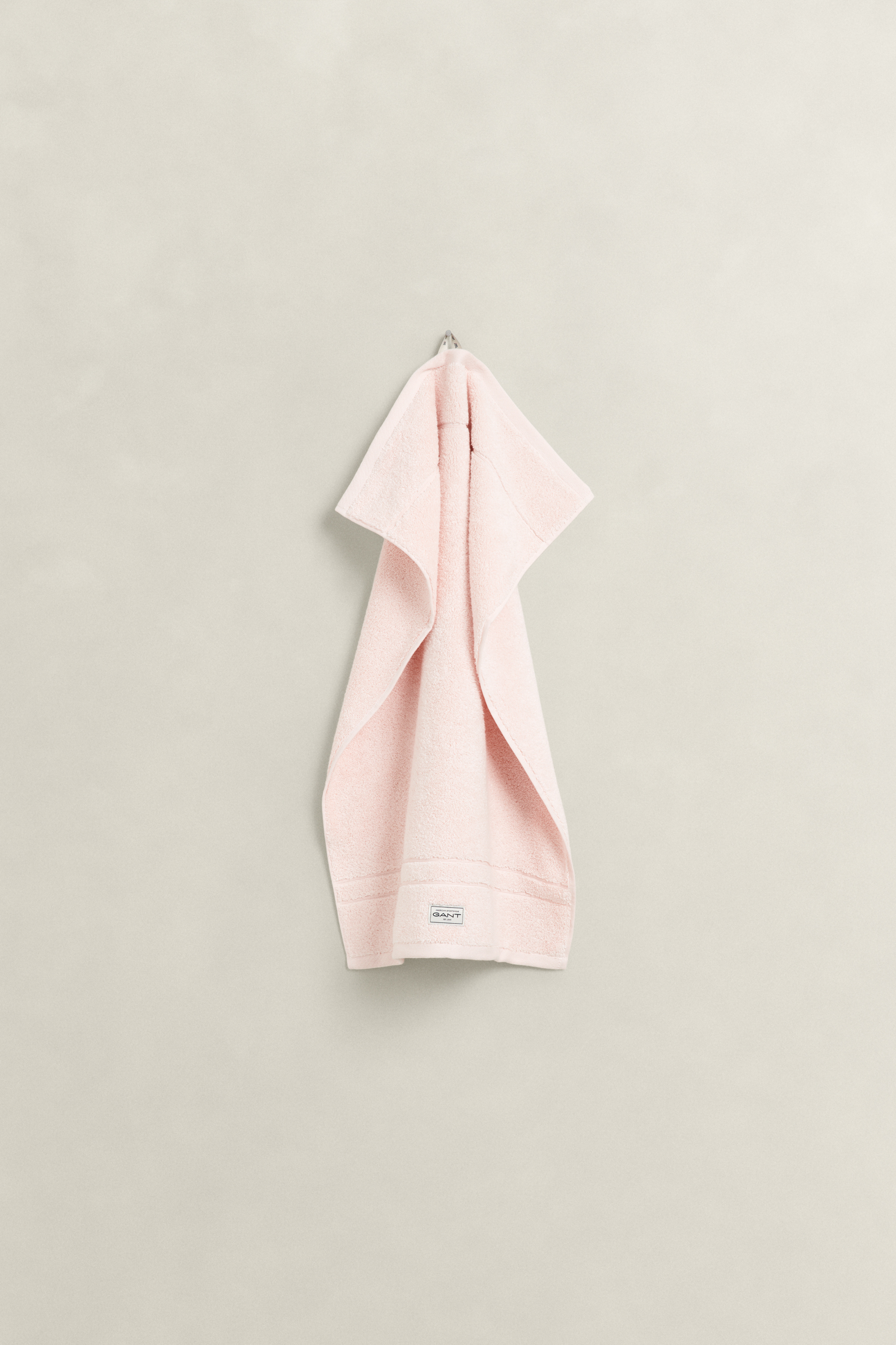 Gant Unisex Pink Embrace Home Decor Premium Towel 30X50 (30X50)