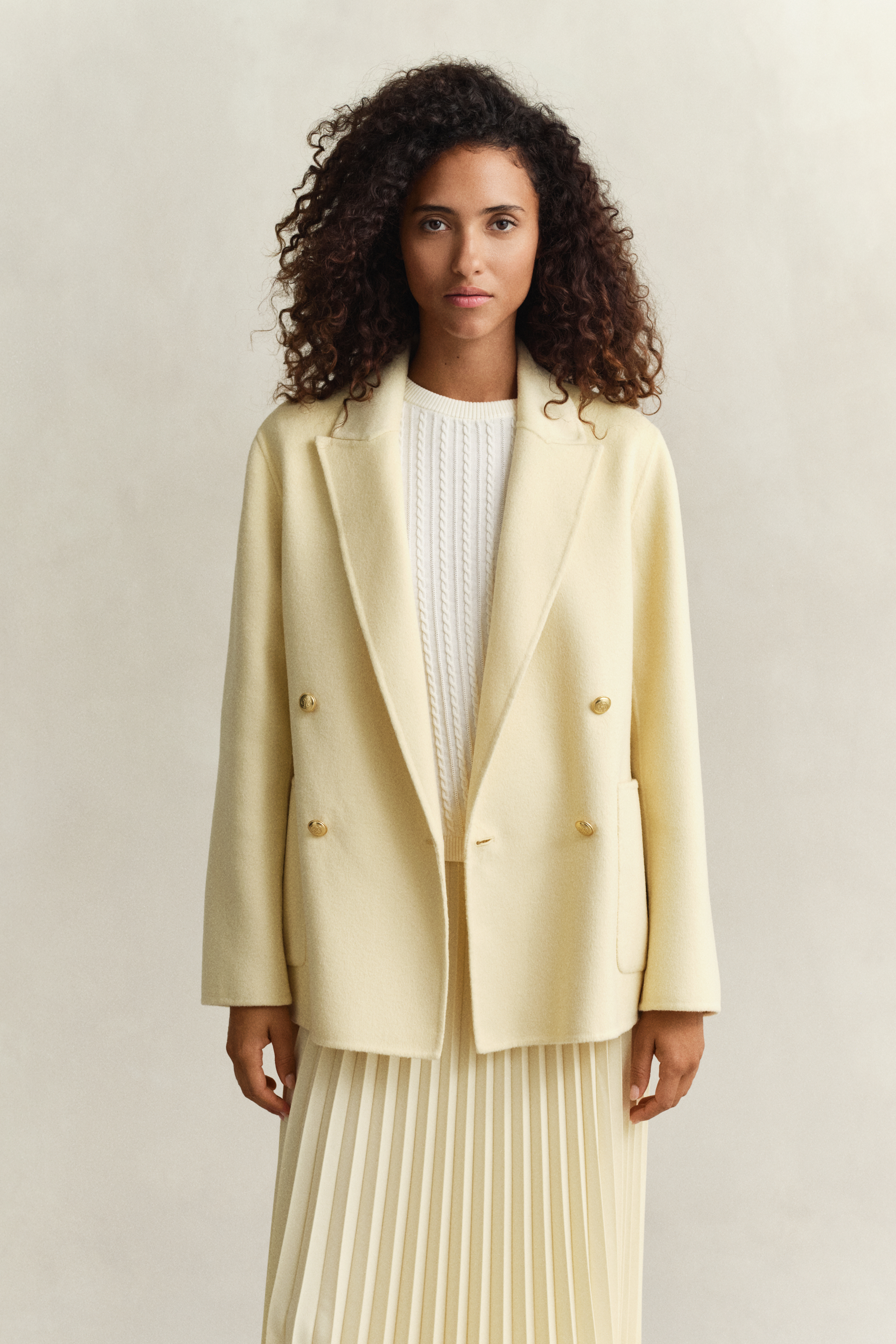 Gant Women's Vanilla Yellow Handstitched Club Blazer (40)