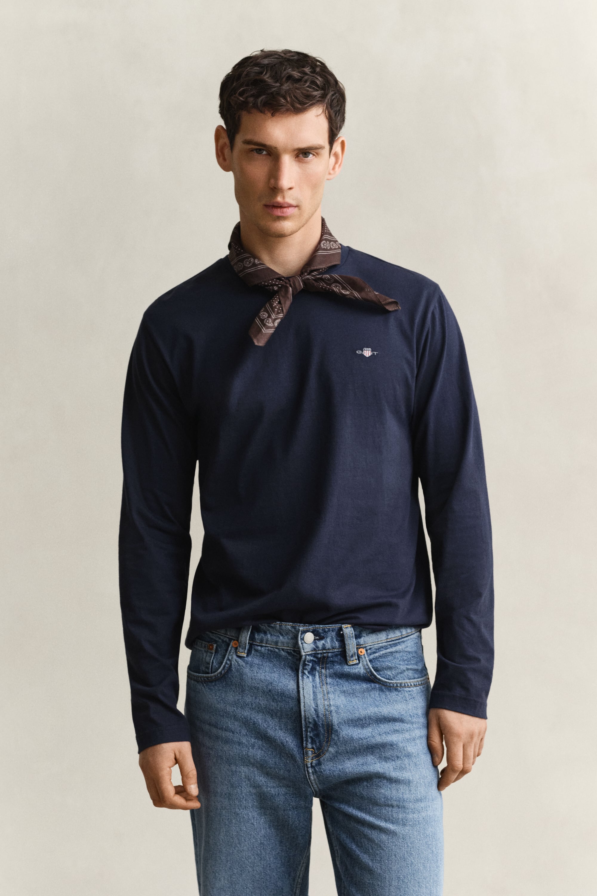 Gant Men's Navy Shield Long Sleeve T-Shirt (L) Evening Blue
