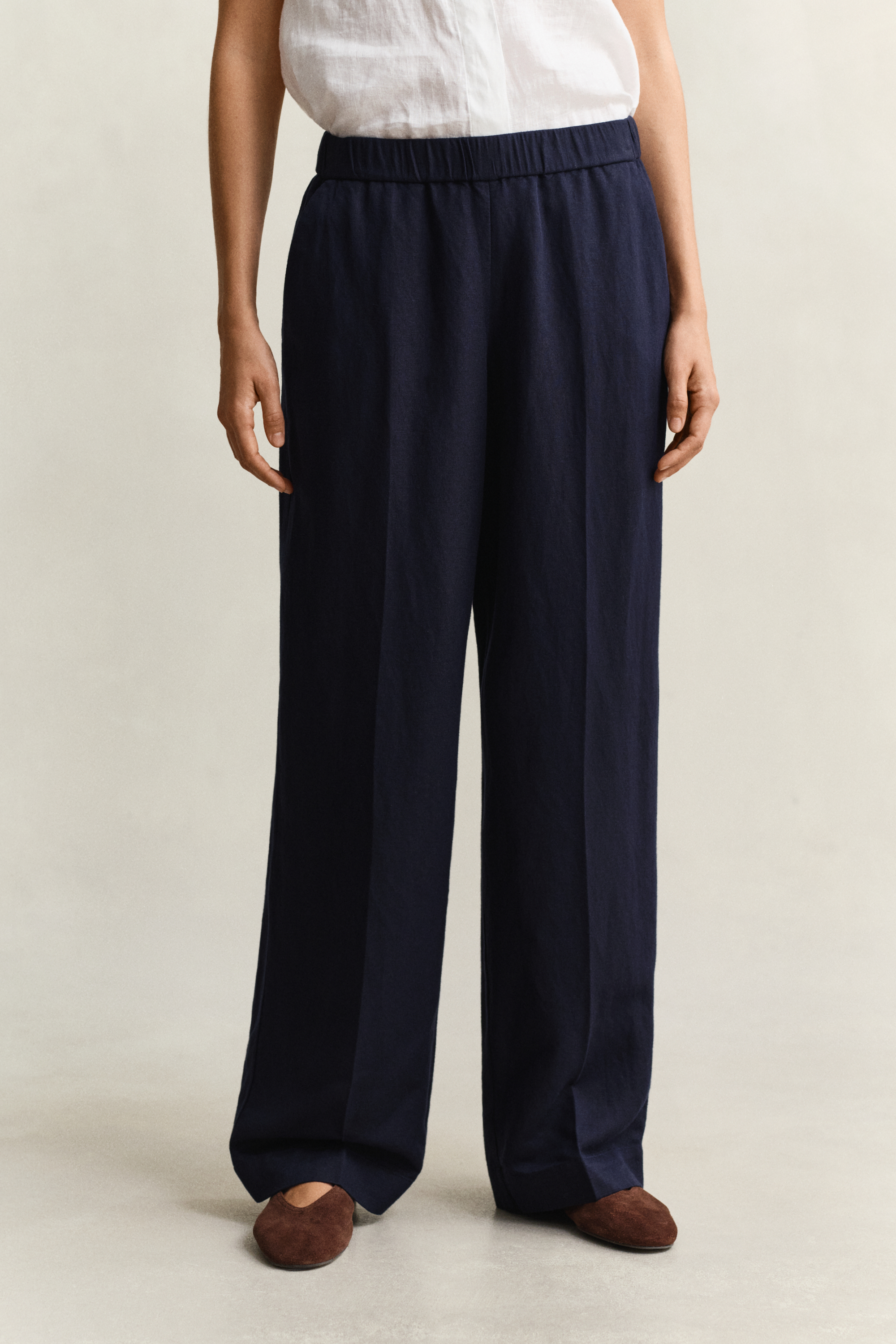 Gant Women's Navy Linen Blend Pants (42) Evening Blue