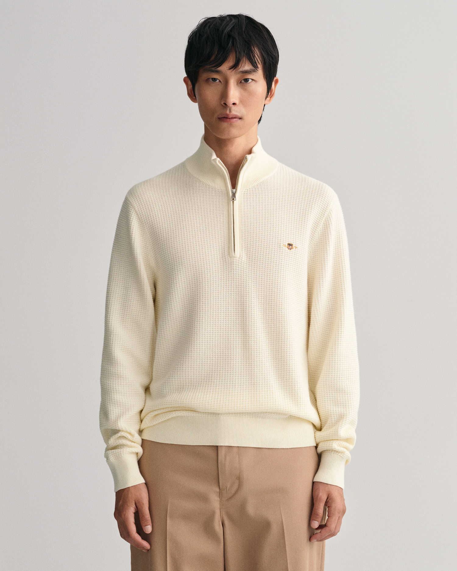 GANT Men Textured Cotton Half-Zip Sweater (M) Beige