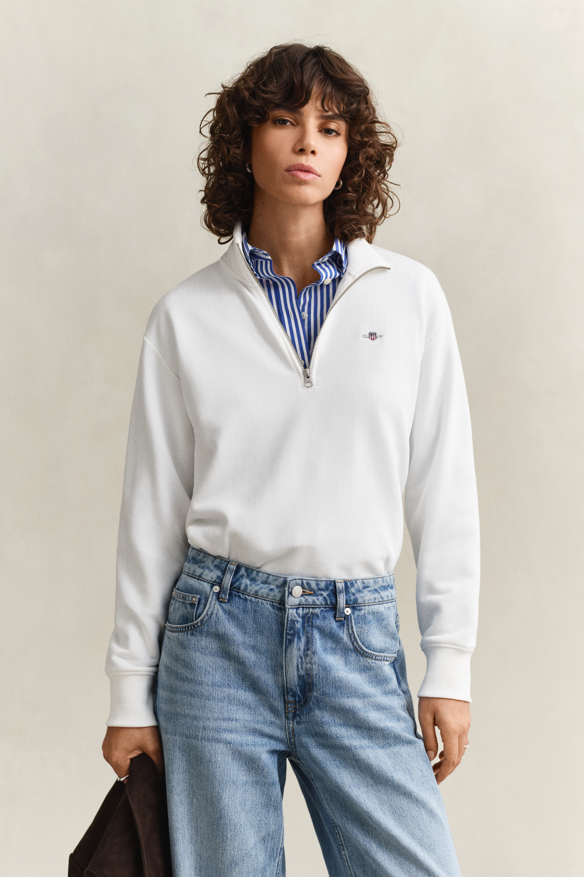 Gant Women's Off White Shield Half Zip Sweatshirt (S) Eggshell