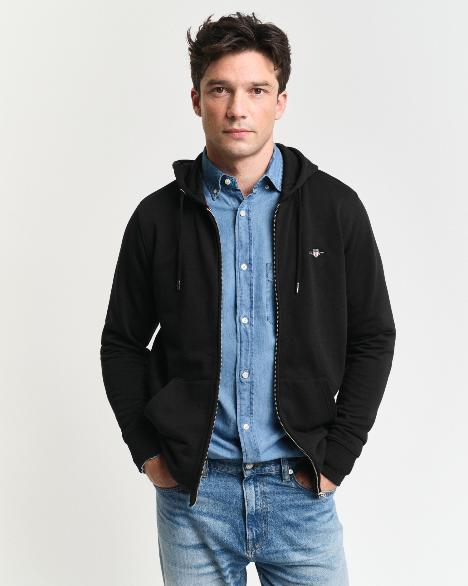 Gant Men's Black Men Shield Zip Hoodie (M) Medium