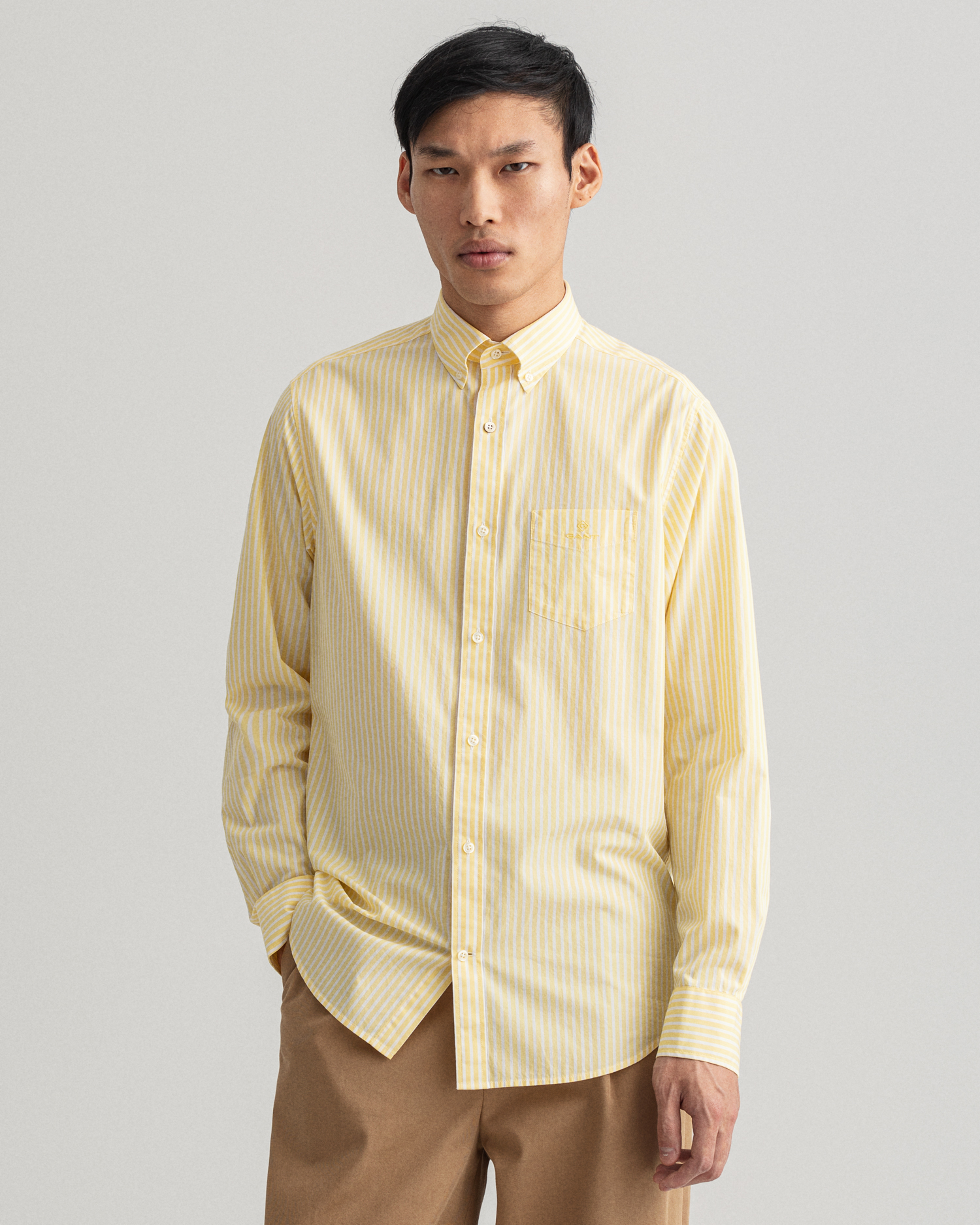 

GANT Men Regular Fit Stripe Broadcloth Shirt (L)