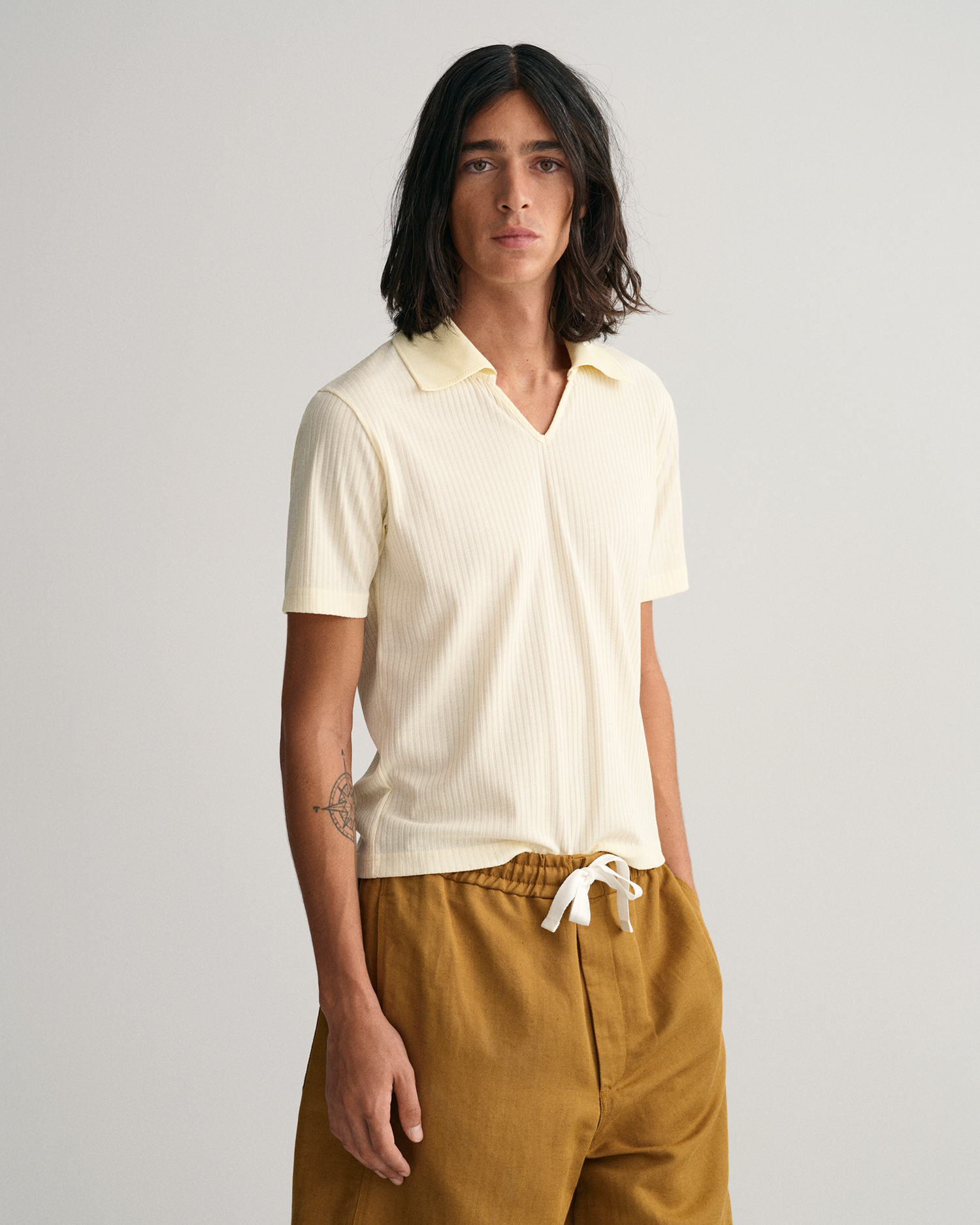GANT Men 70s-Inspired Piqué Polo Shirt (XL) Beige