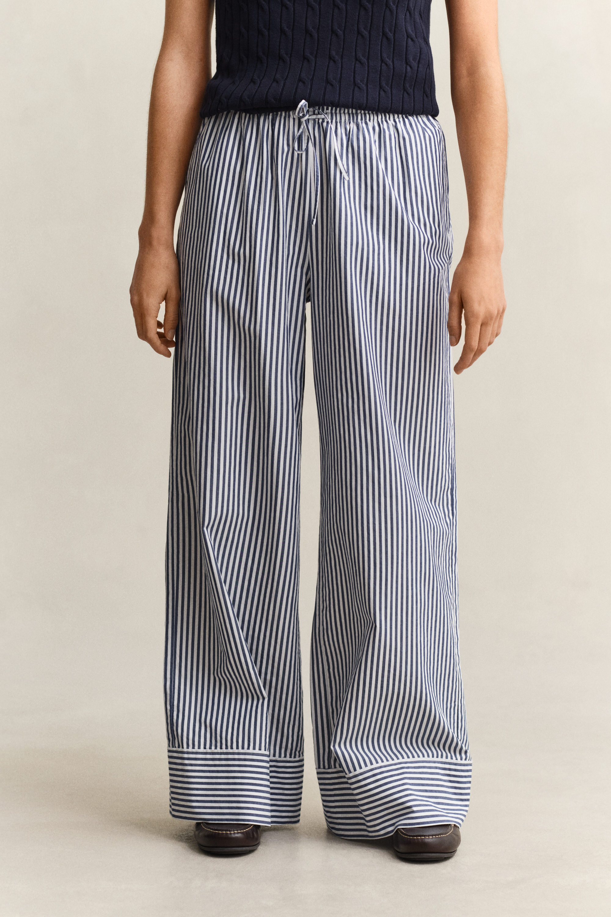 Gant Women's Navy Striped Poplin Pants (44) Rich