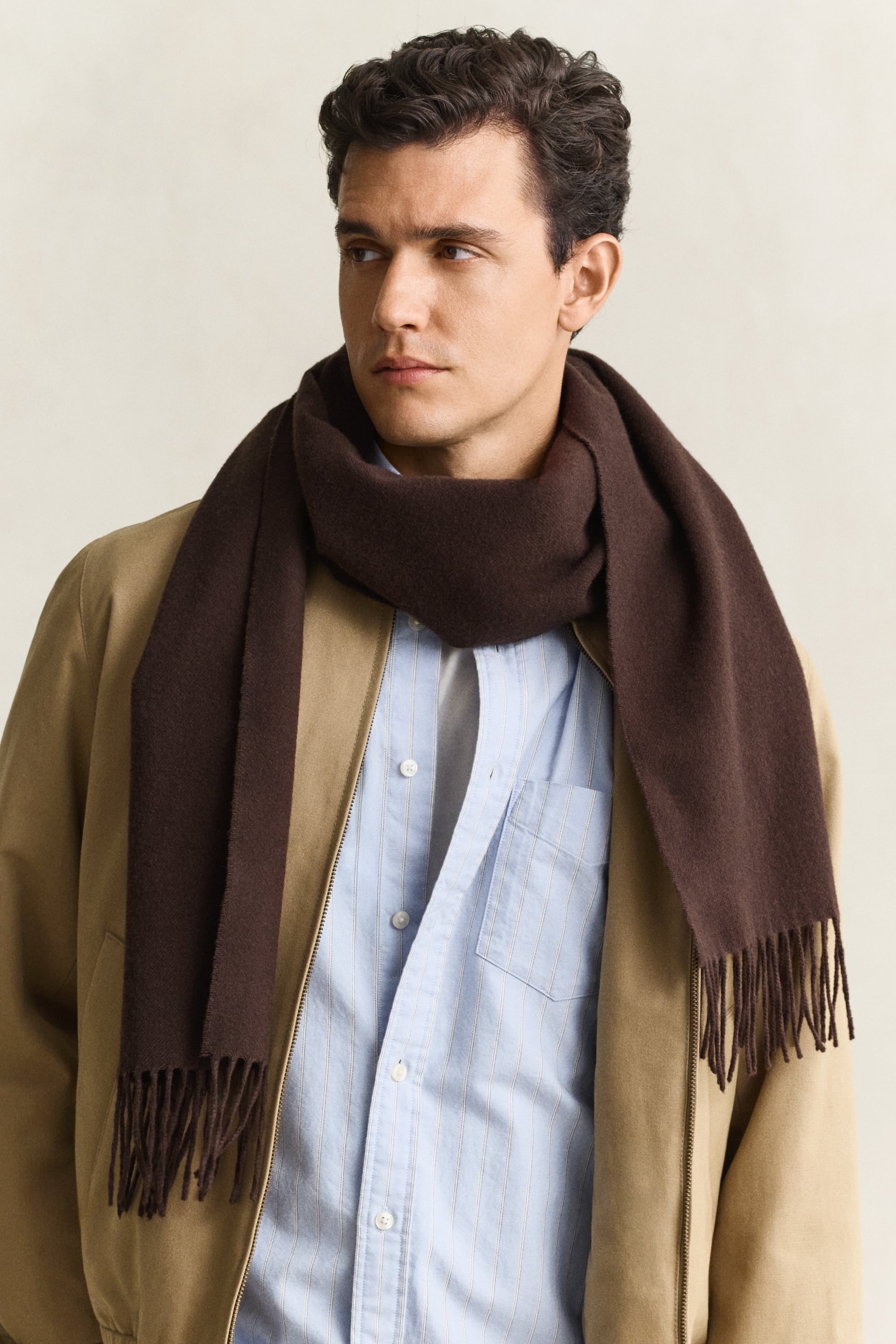 Gant Men's Marron Wool Scarf - Image 2