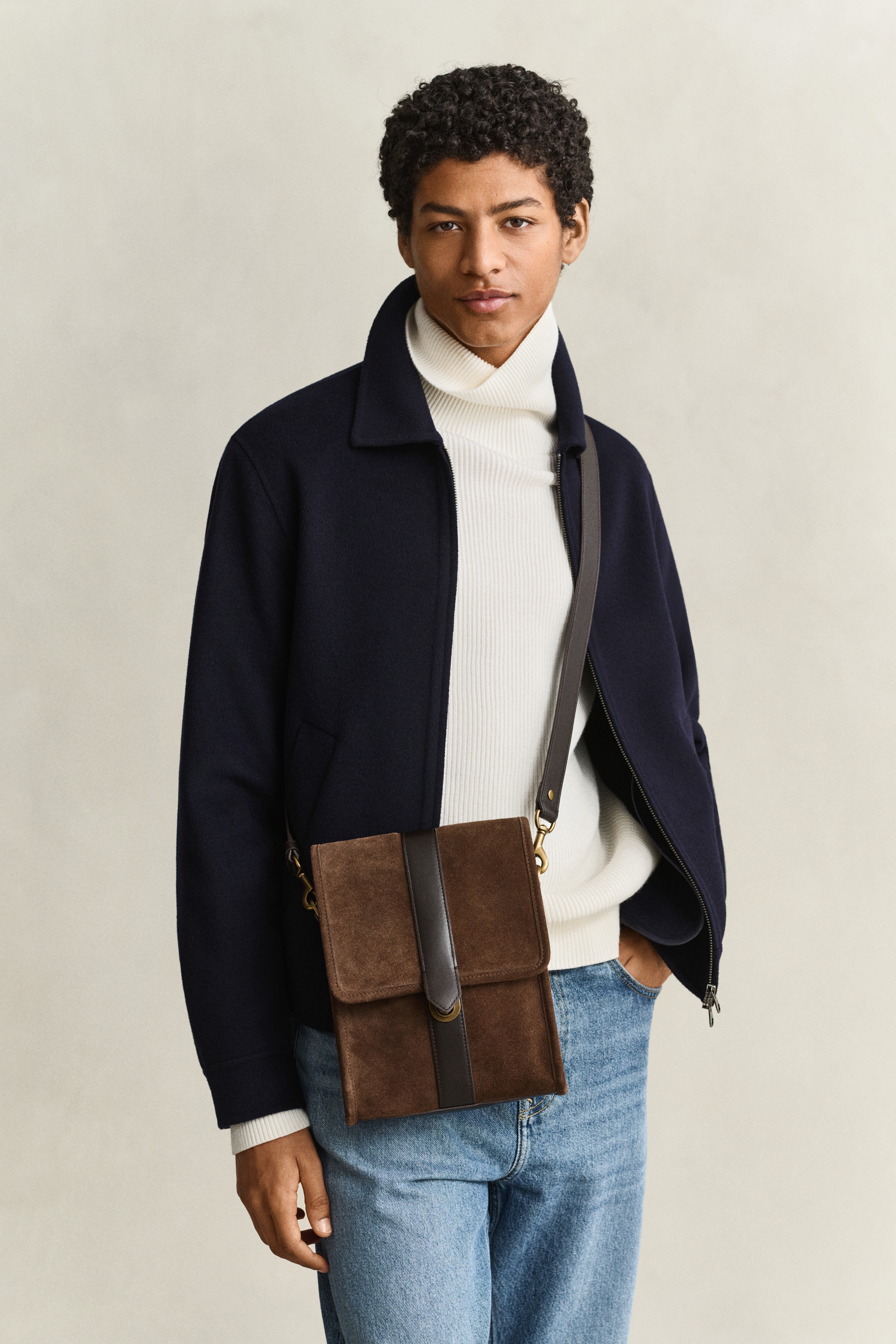 GANT Men Suede Shoulder Bag (ONE SIZE) SOIL BROWN