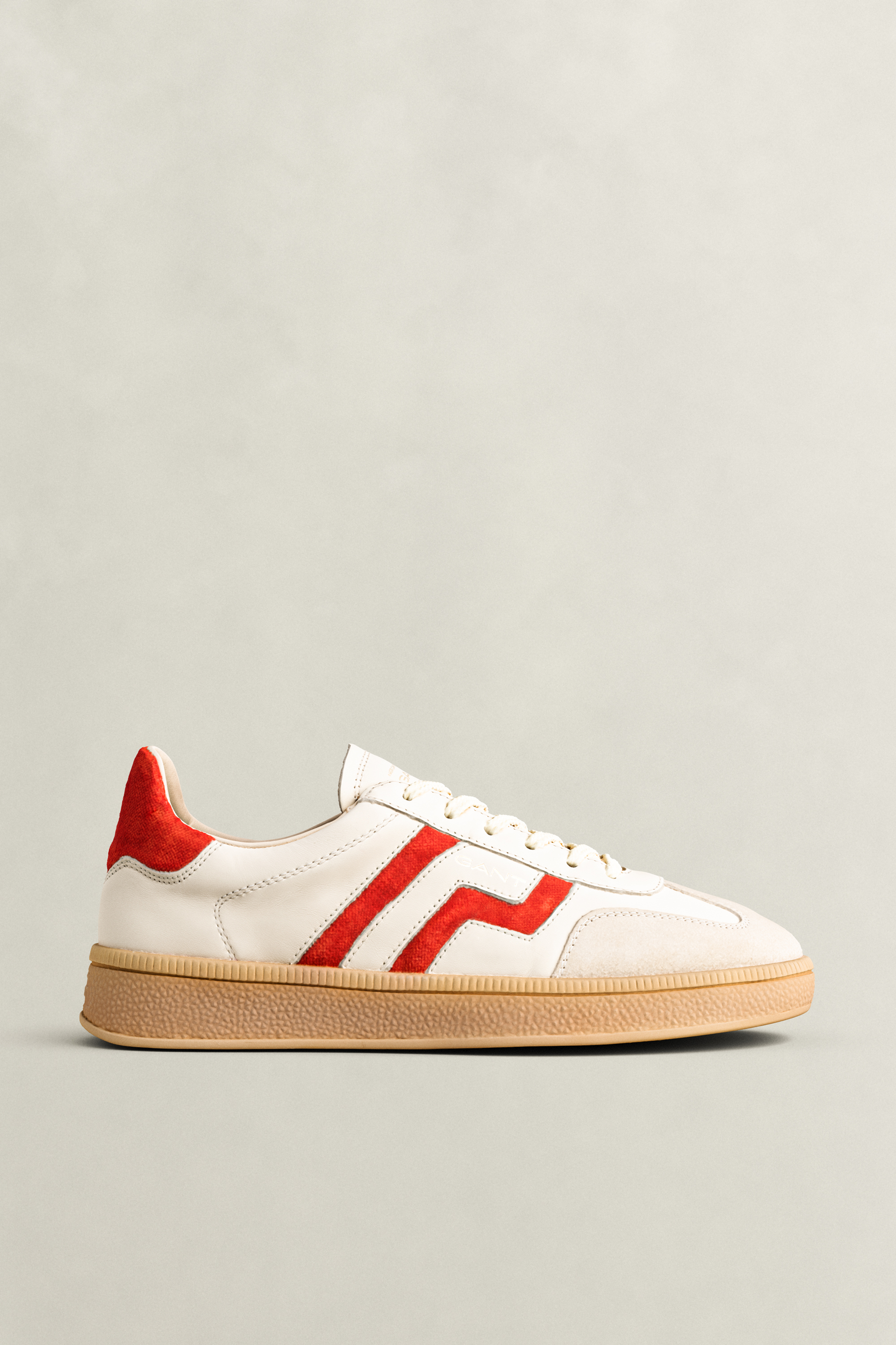 Gant Women's Red Cuzima Leather Suede Sneakers (37) Bright