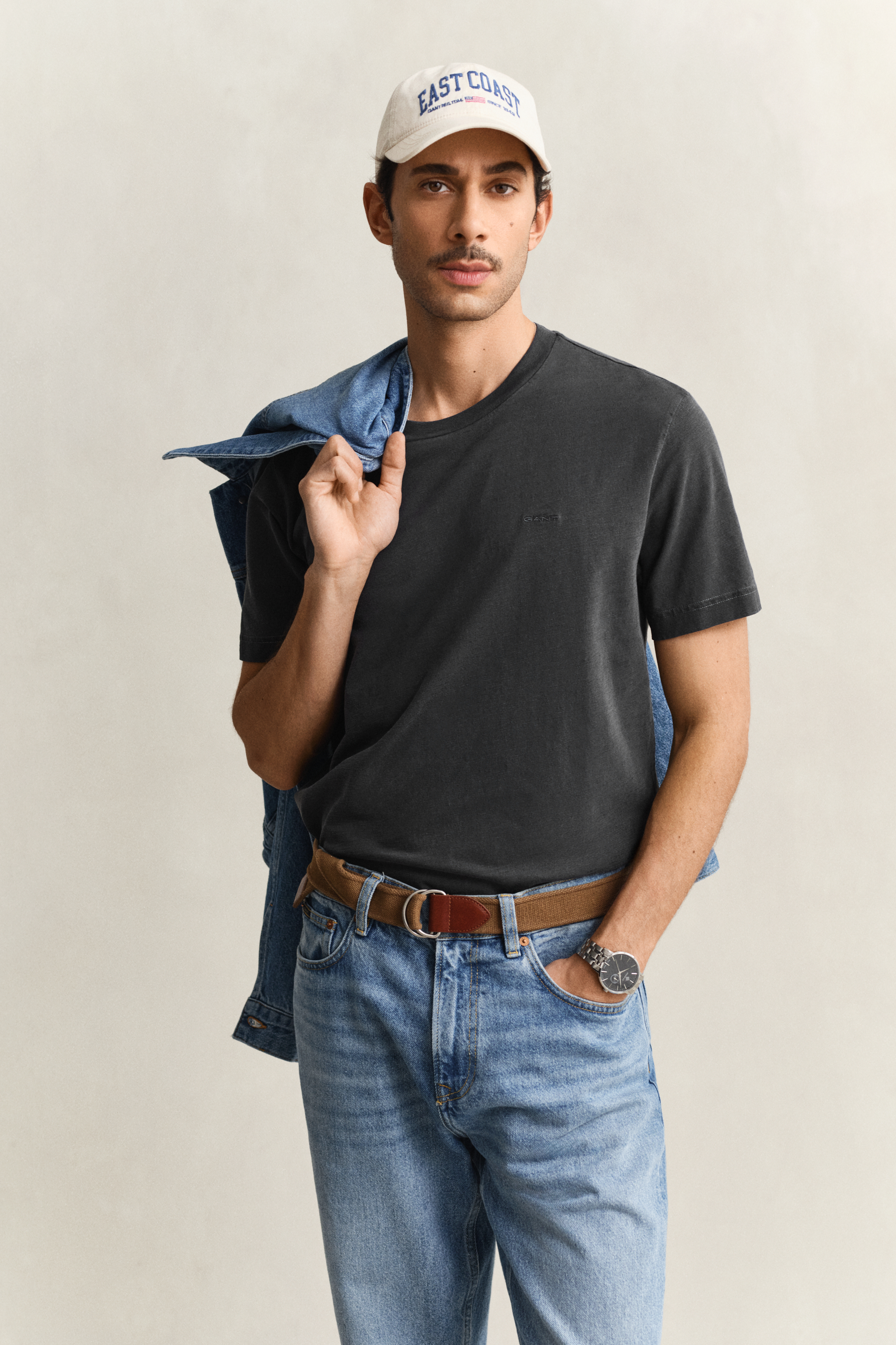 Gant Men's Black Washed T-Shirt (L)