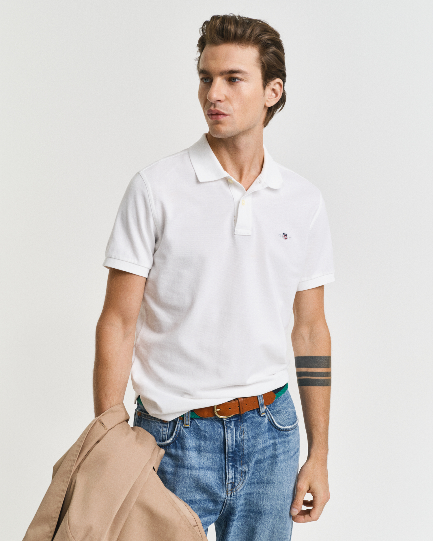 Gant Men's White Slim Fit Shield Piqué Polo Shirt ) 5XL
