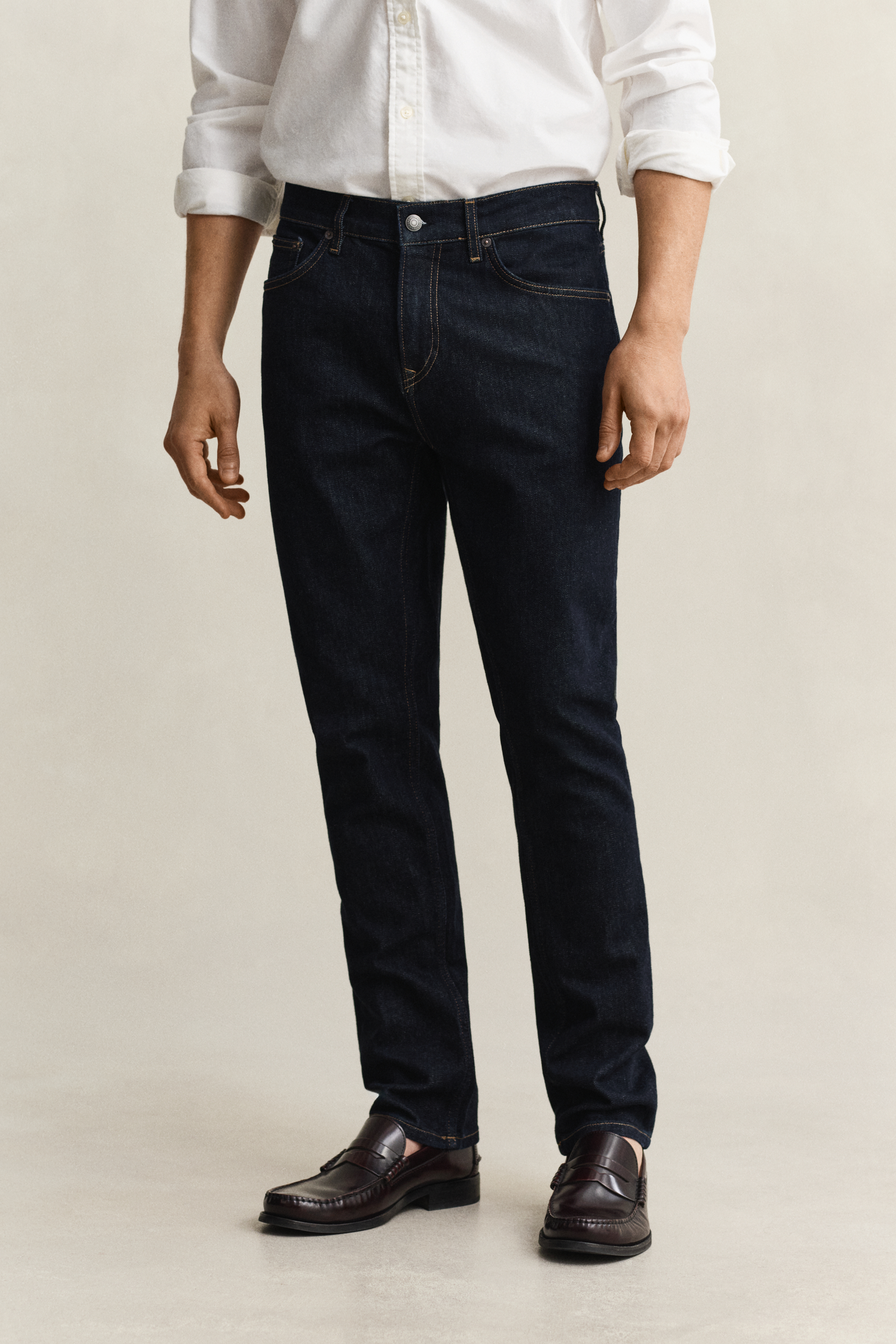 Gant Men's Navy Slim Fit Clean Wash Jeans (29/32) Dark Blue