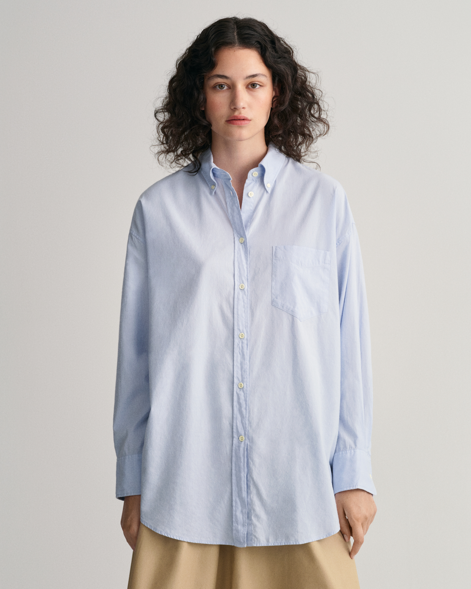 GANT Women Oversized Fit Luxury Oxford Shirt (40) Blue