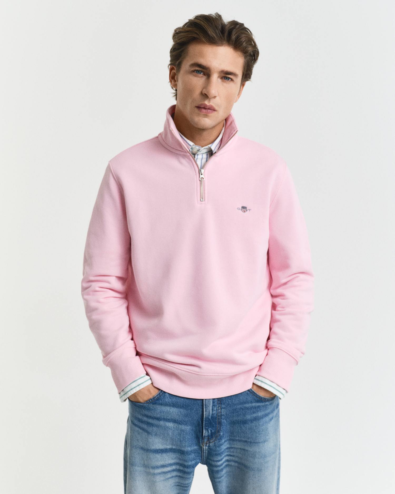 GANT Men Shield Half-Zip Sweatshirt (M)