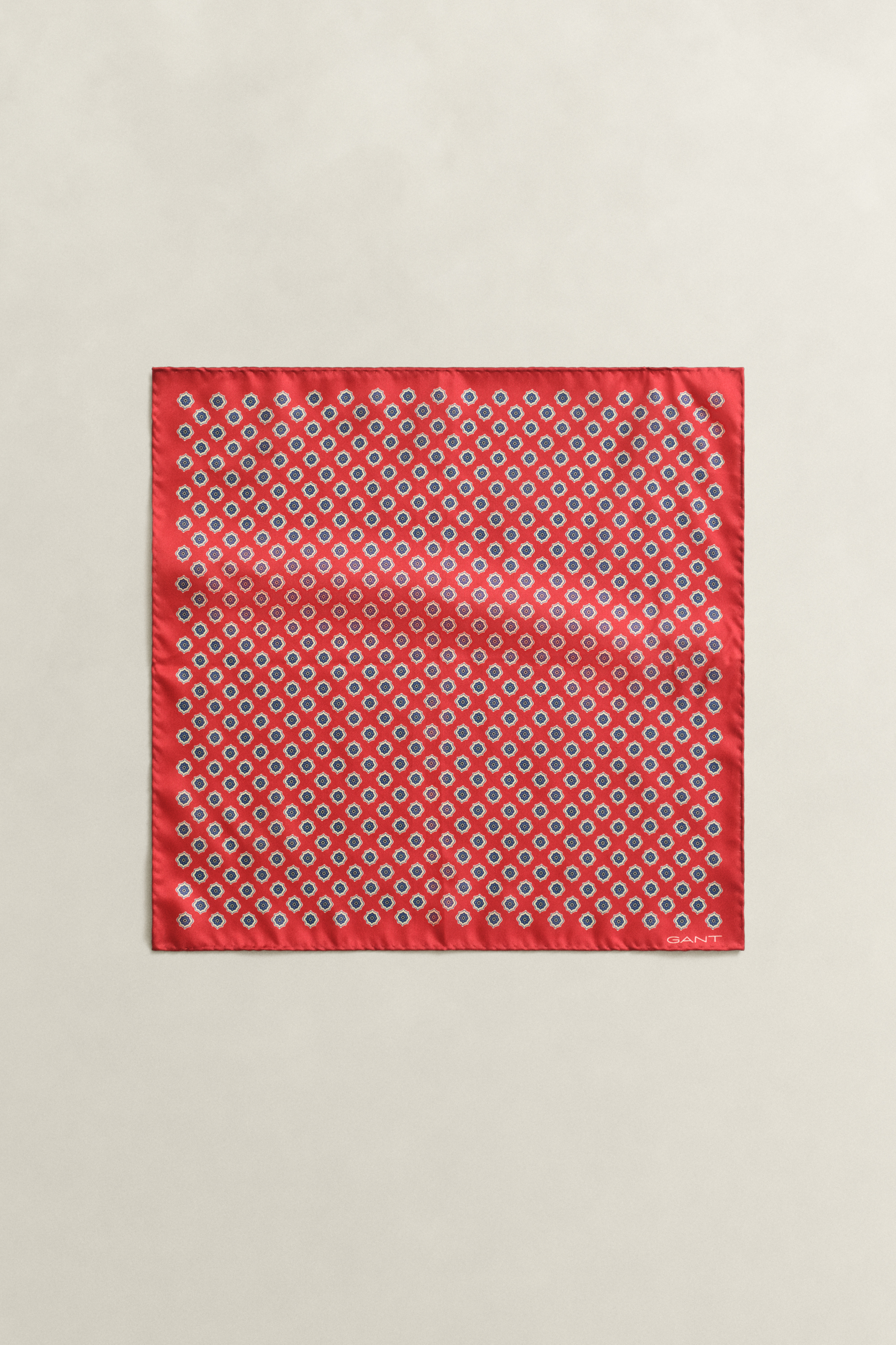 Gant Men's Rose Red Foulard Pocket Square (One Size)