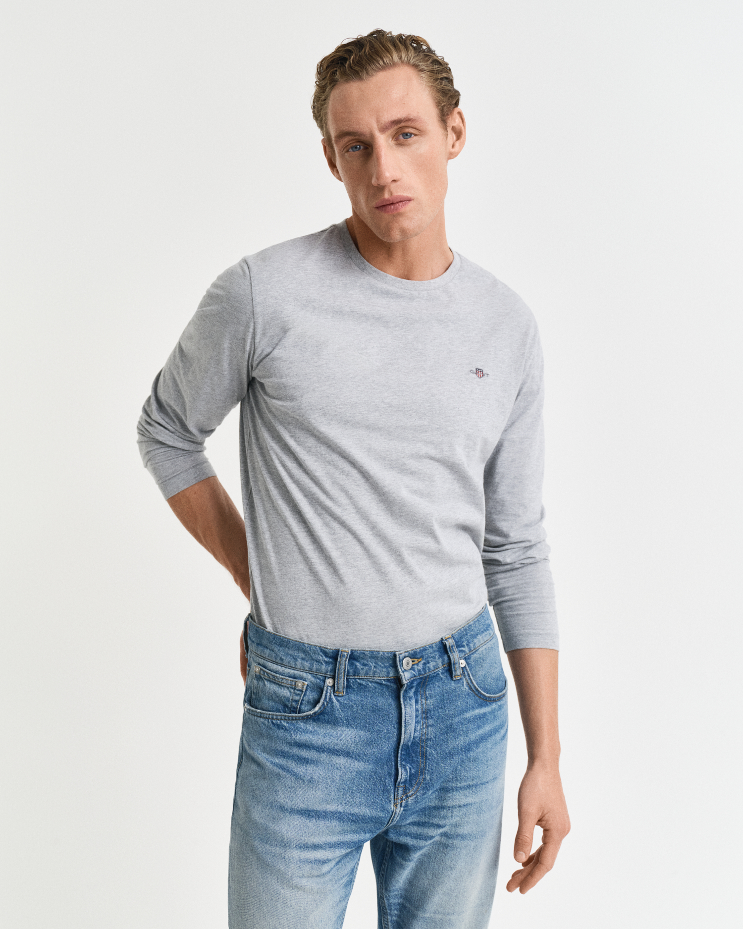 Gant Men's Grey Shield Long Sleeve T-Shirt (L) Large