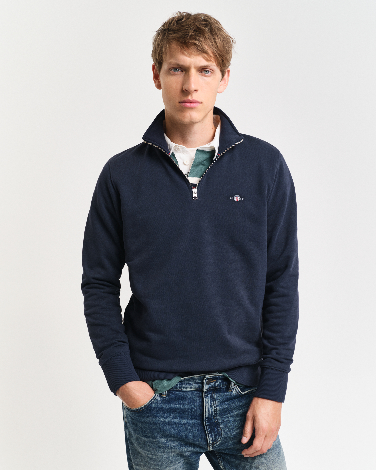 Gant Men's Blue Shield Half-Zip Sweatshirt ) 4XL