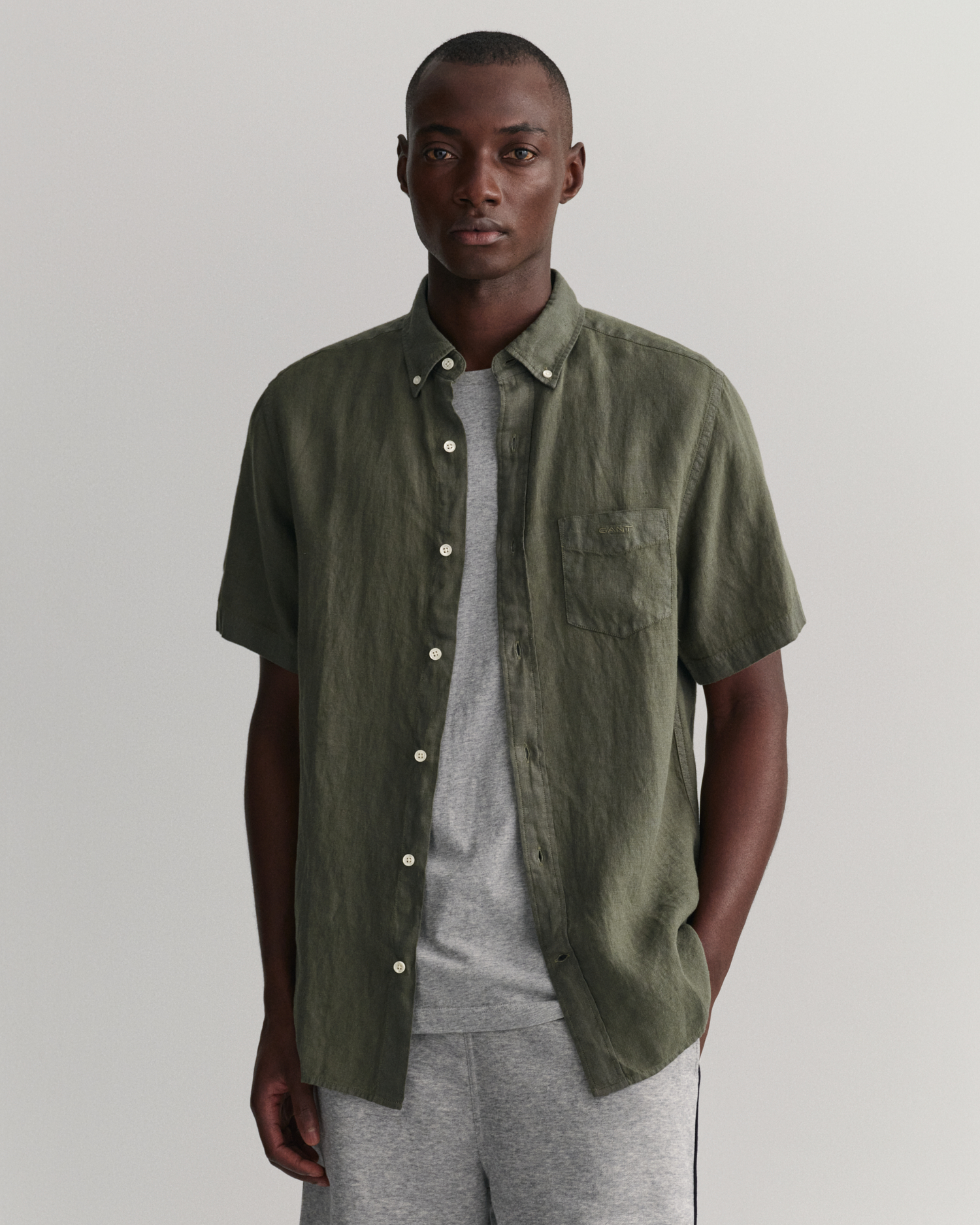 GANT Men Regular Fit Garment-Dyed Linen Short Sleeve Shirt (XL) Green